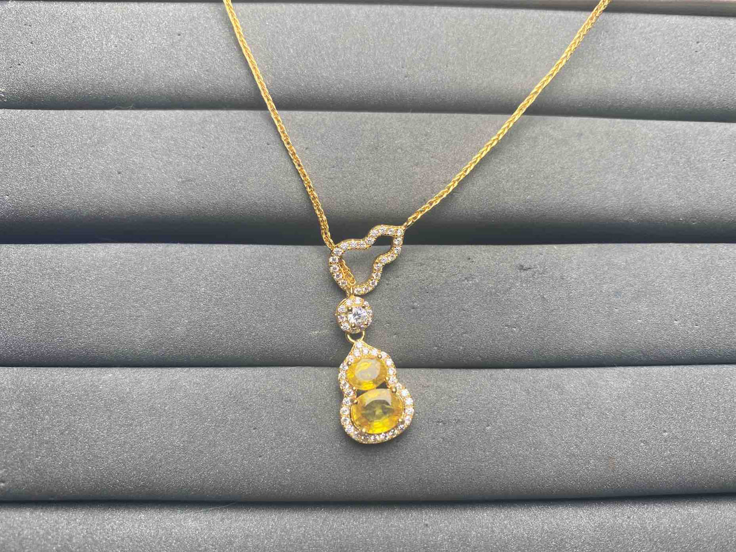 A14637 Yellow Sapphire Necklace