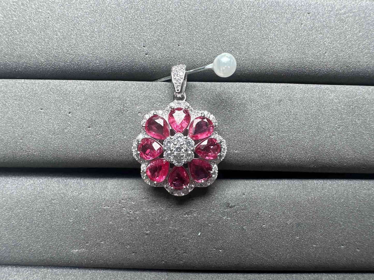 A14704 Ruby Pendant