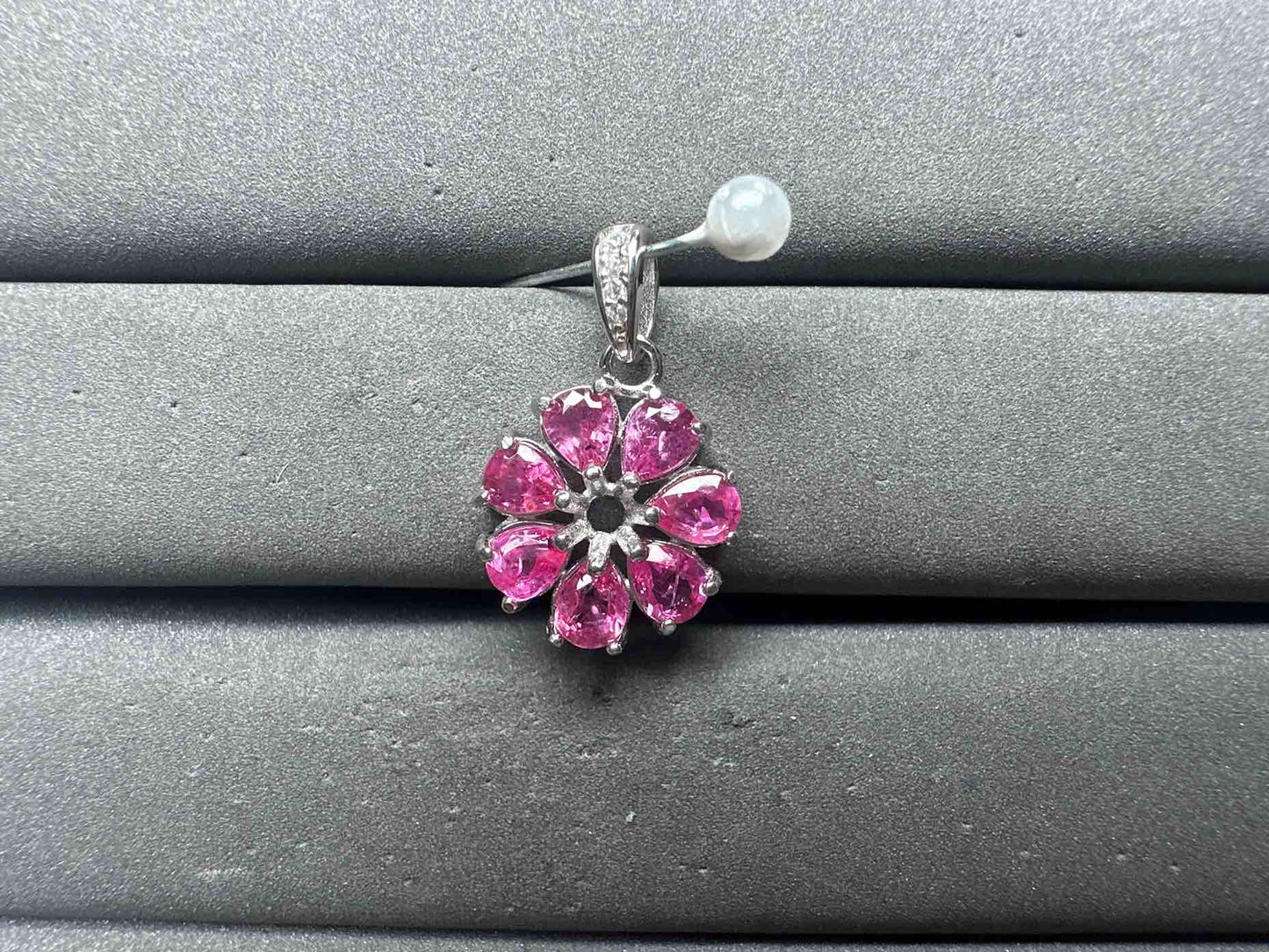 A14707 Ruby Pendant