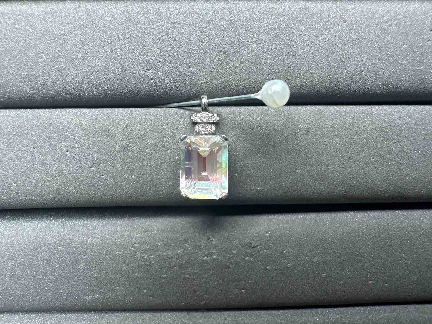 A14733 Moonstone Pendant