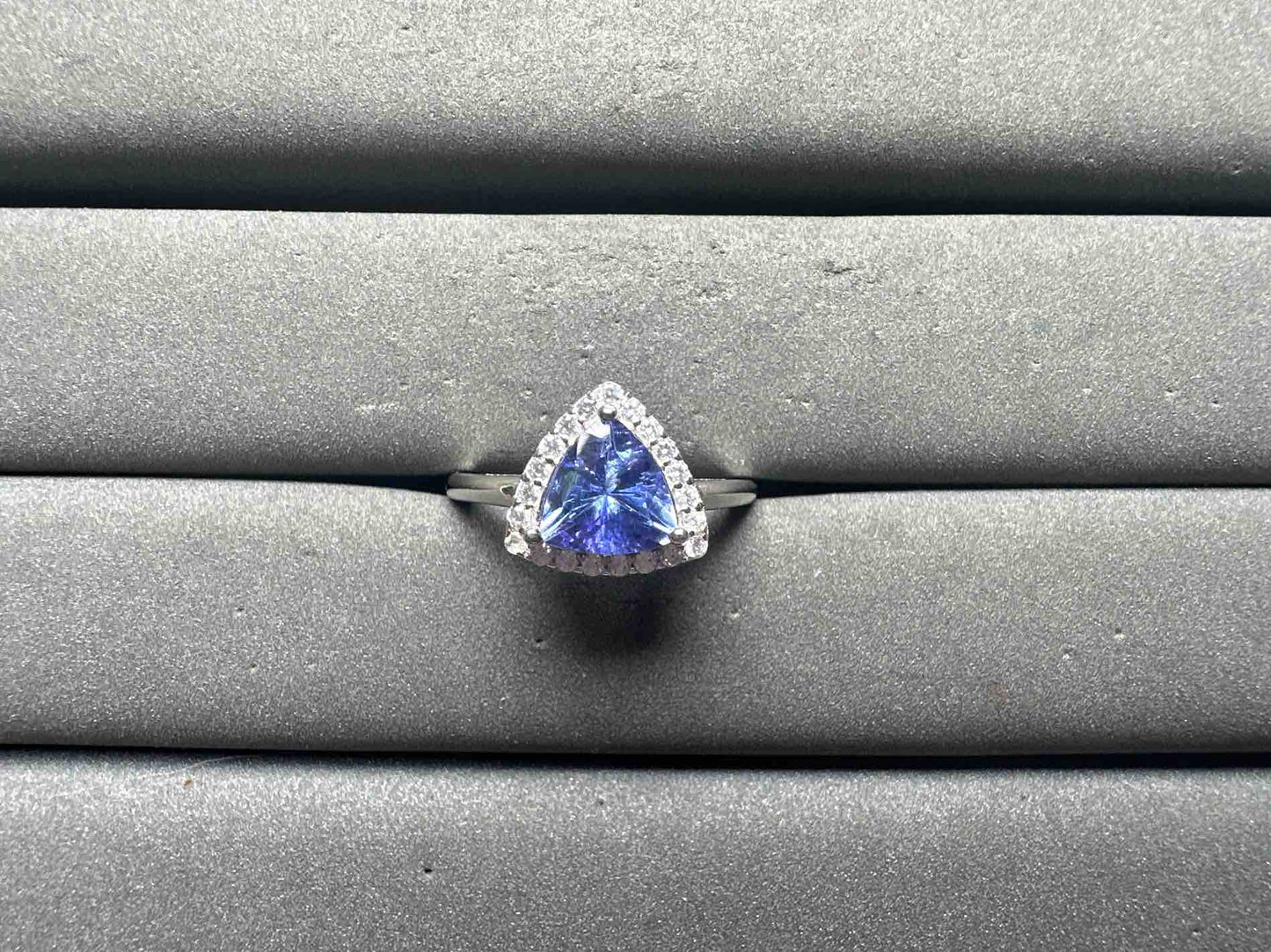 A14748 Tanzanite Ring