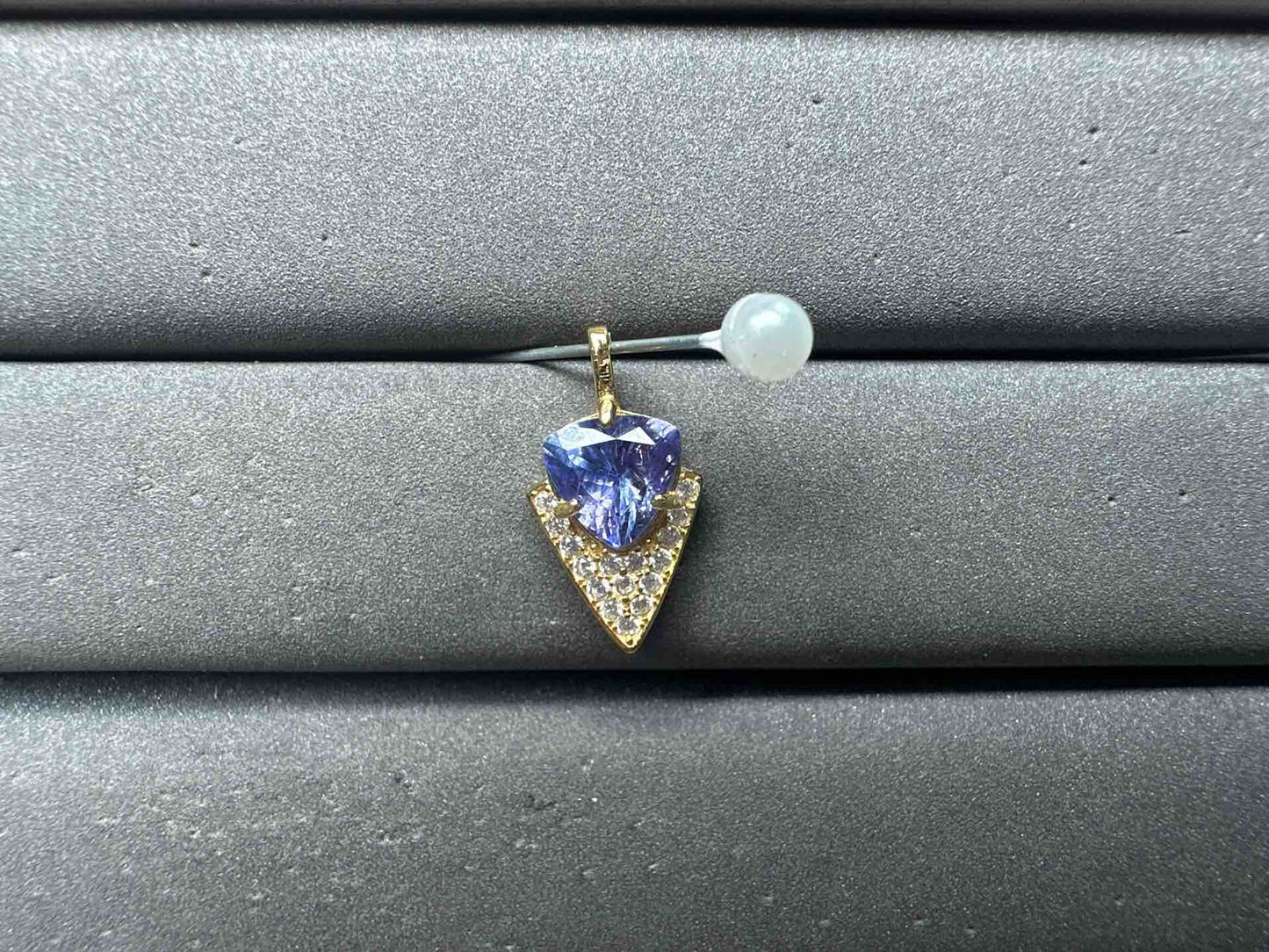 A14754 Tanzanite Pendant