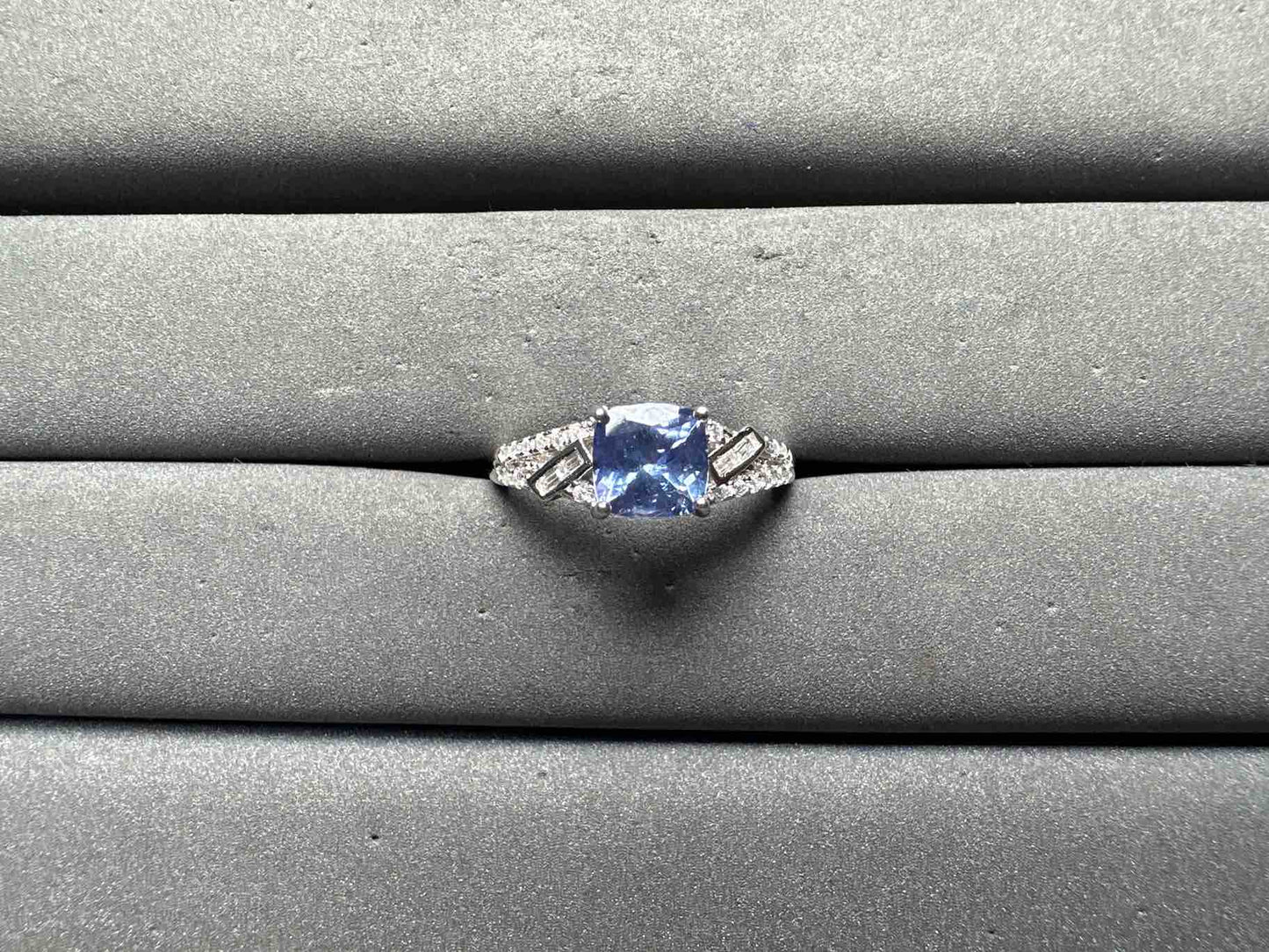 A14804 Tanzanite Ring