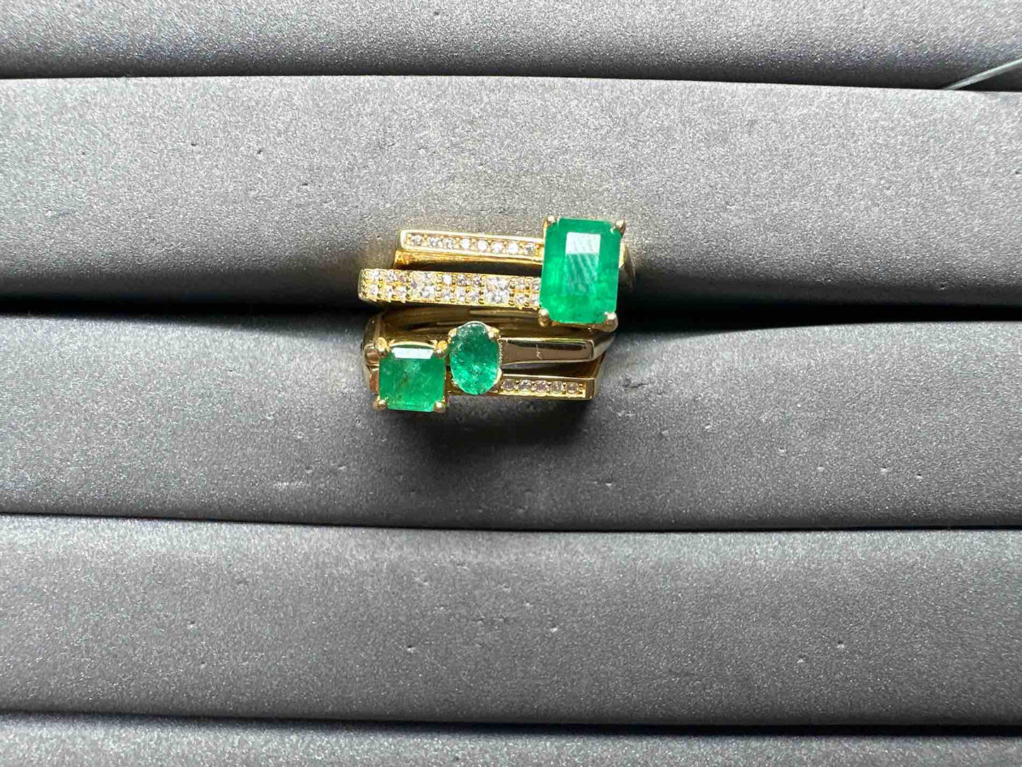 A14831 Emerald Ring