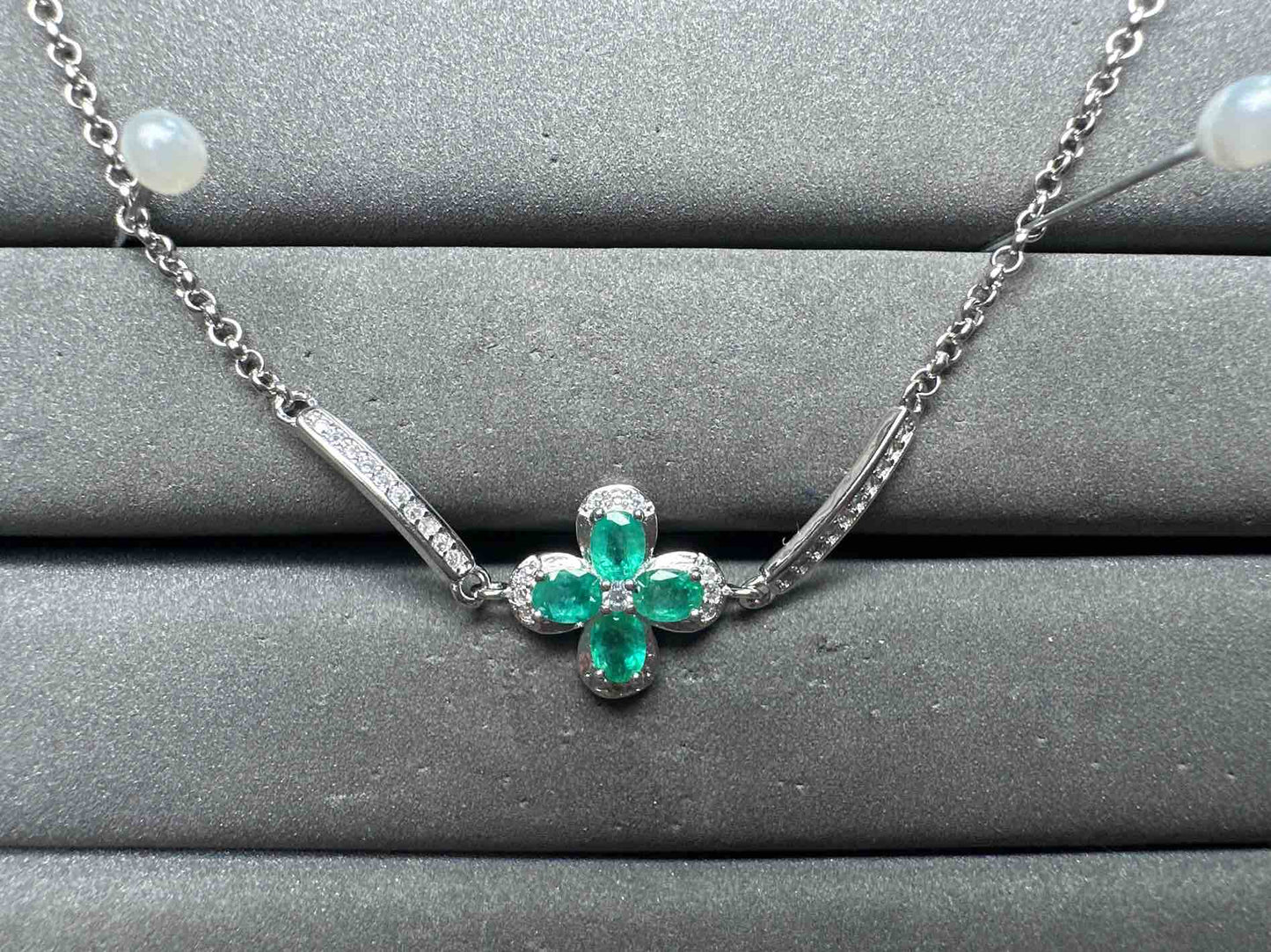 A14840 Emerald Bracelet