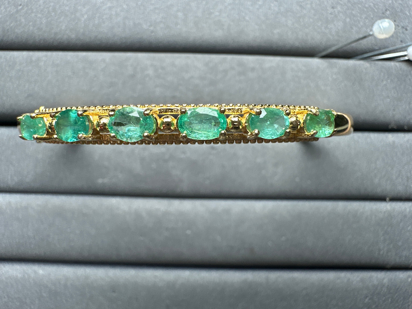 A14844 Emerald Bangle