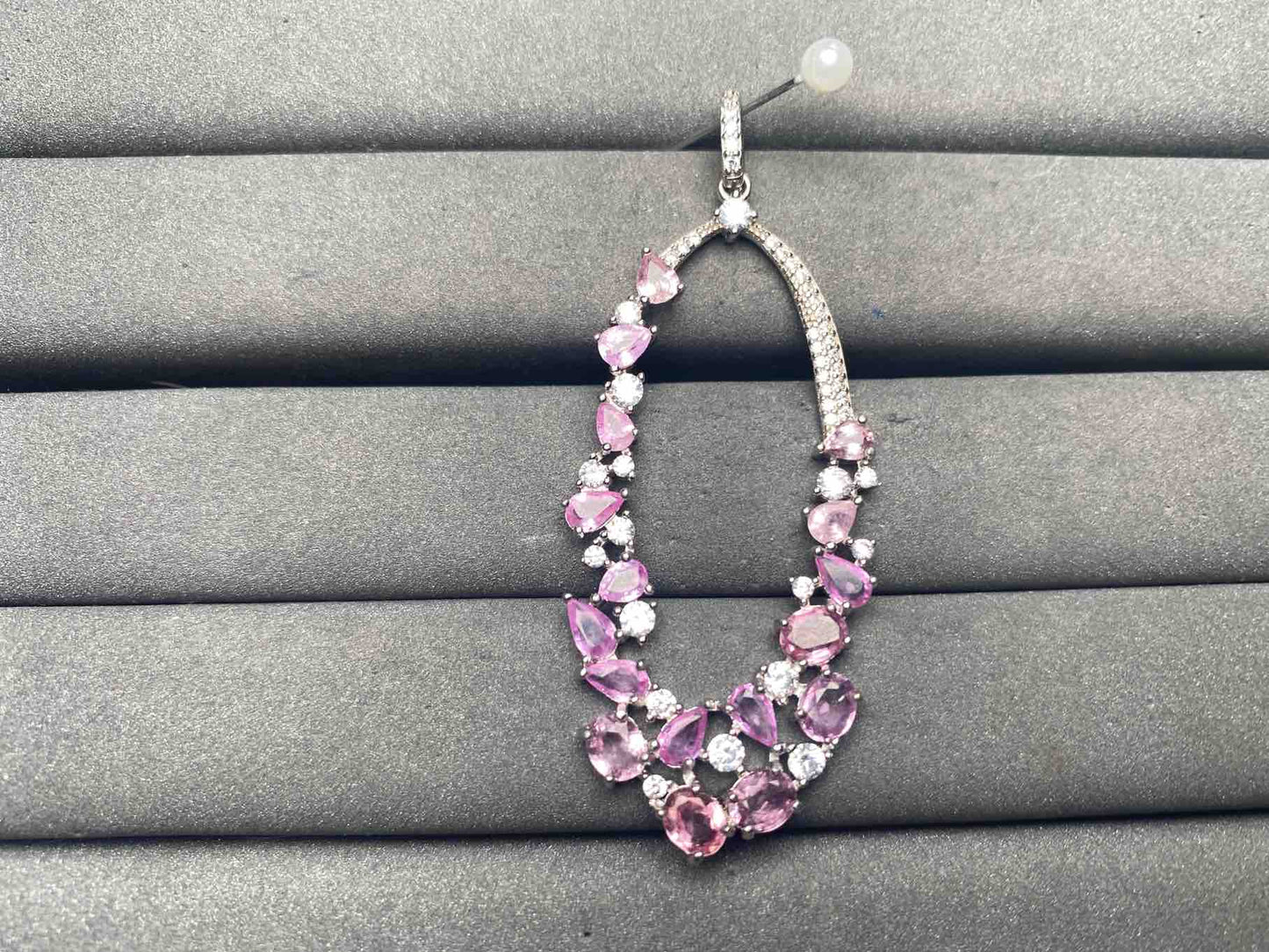 A14852 Pink Sapphire Pendant