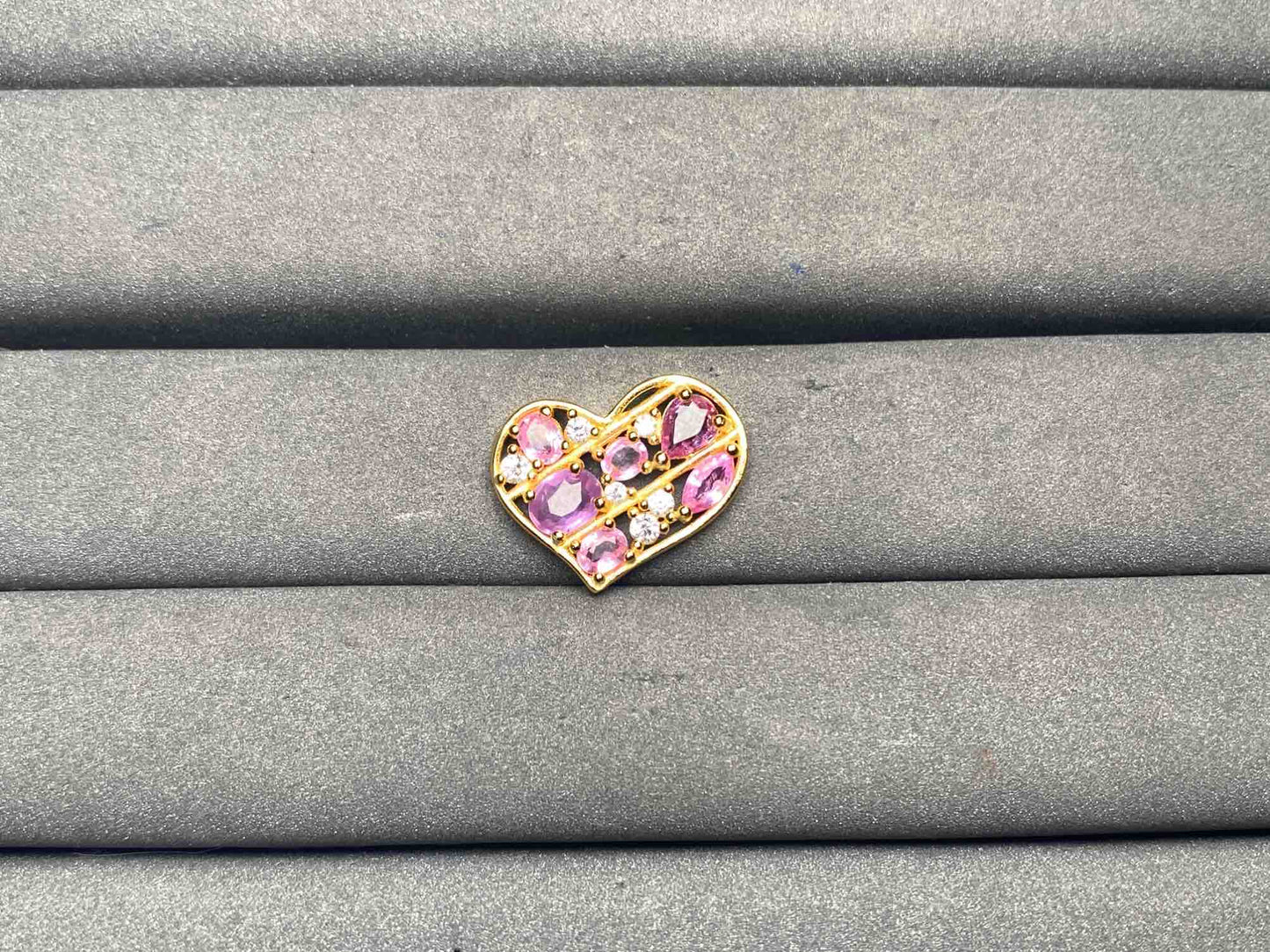 A14873 Pink Sapphire Pendant