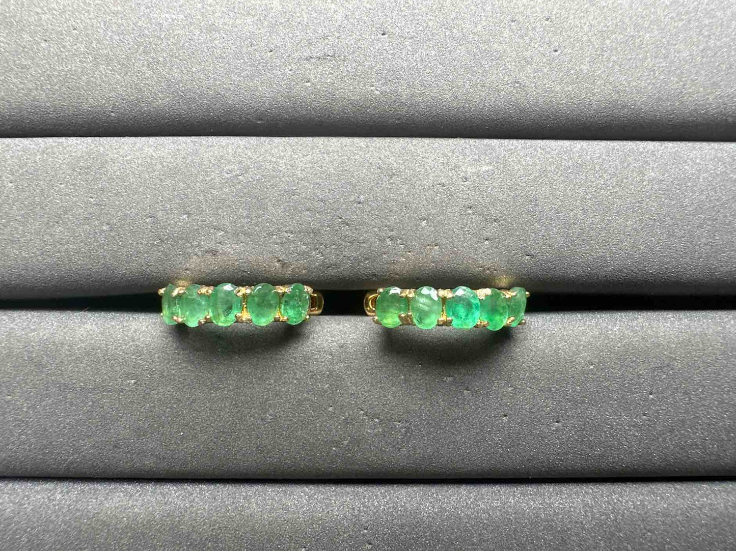 A14941 Emerald Earrings