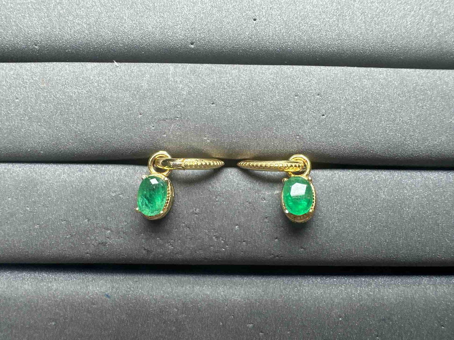 A14946 Emerald Earrings
