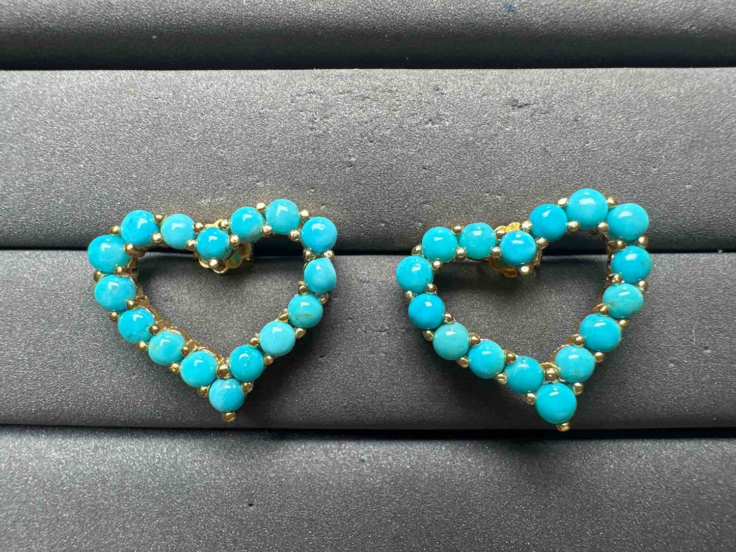 A14998 Turquoise Earrings