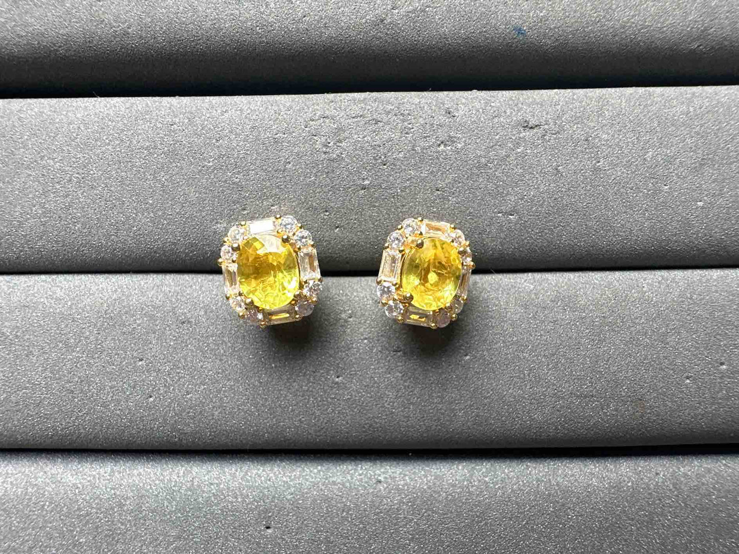 A15016 Yellow Sapphire Earrings