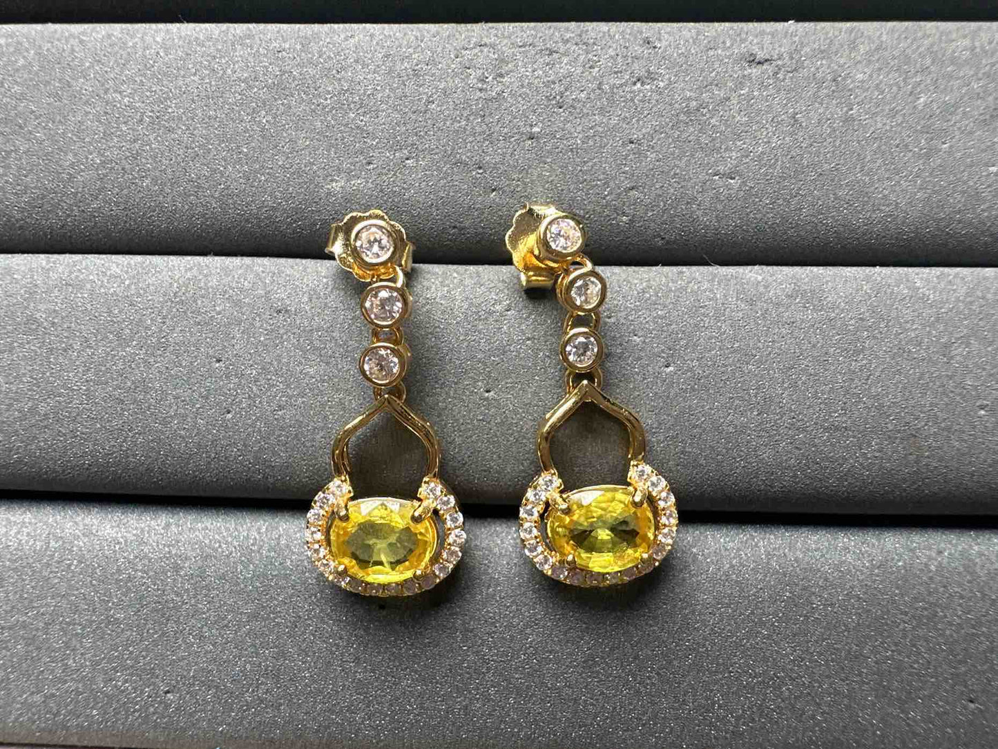 A15017 Yellow Sapphire Earrings