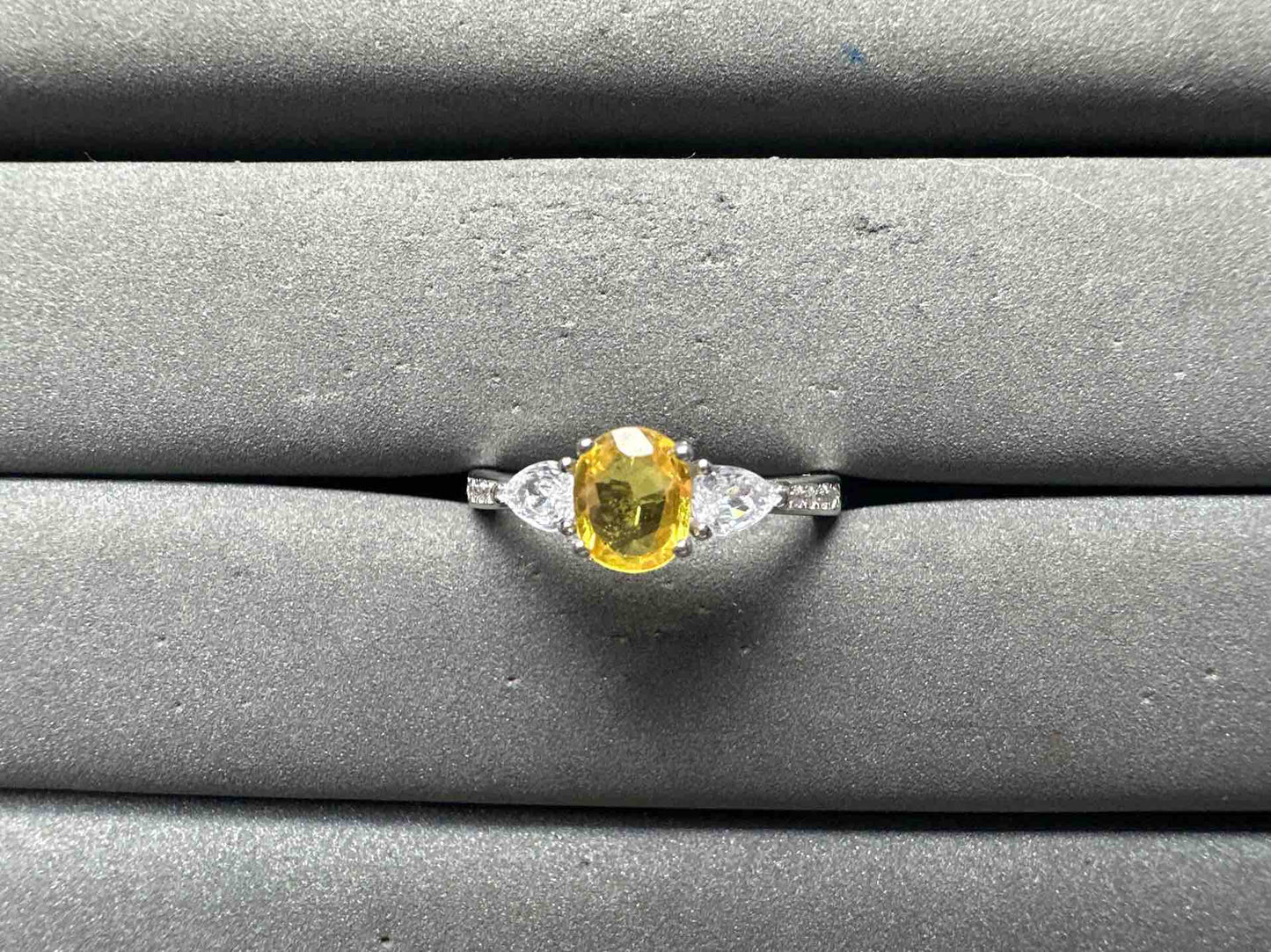 A15039 Yellow Sapphire Ring