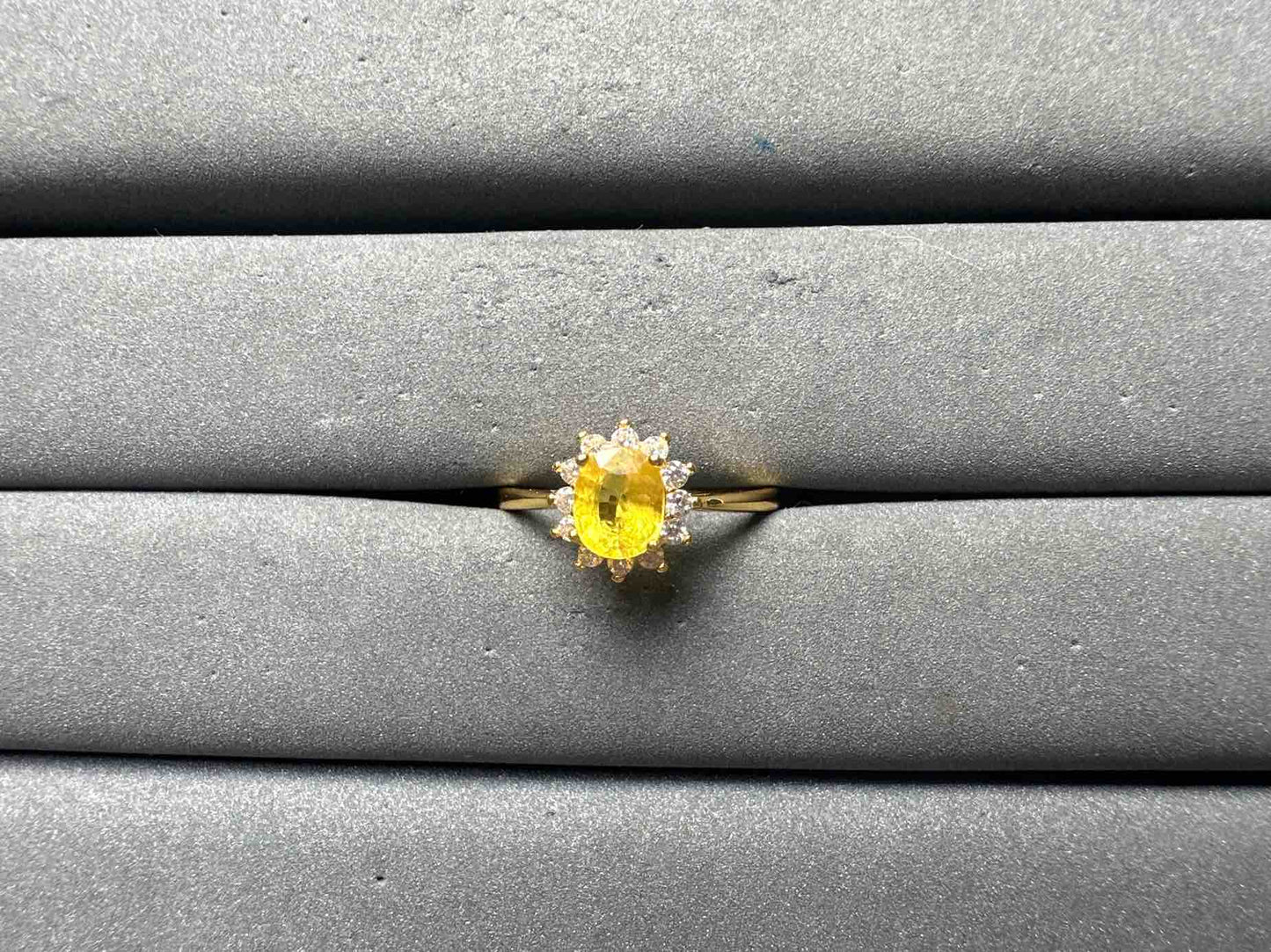 A15046 Yellow Sapphire Ring
