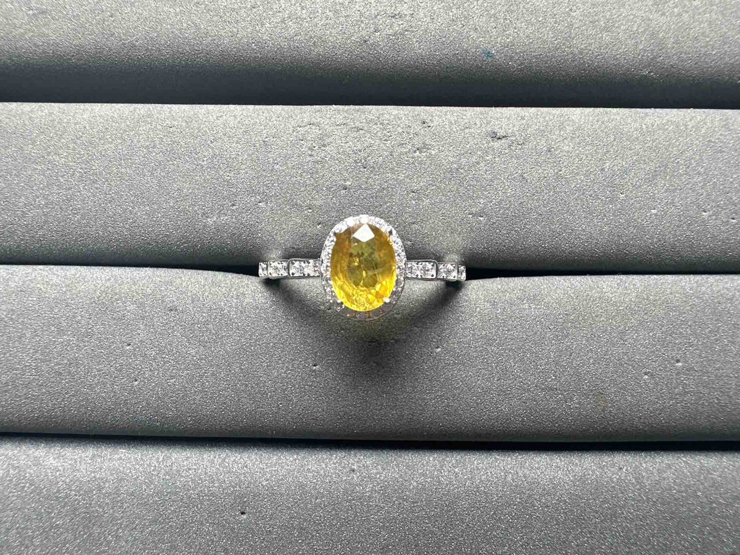 A15130 Sapphire Ring