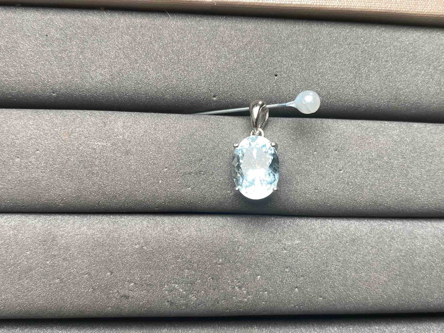 A15252 Aquamarine Pendant