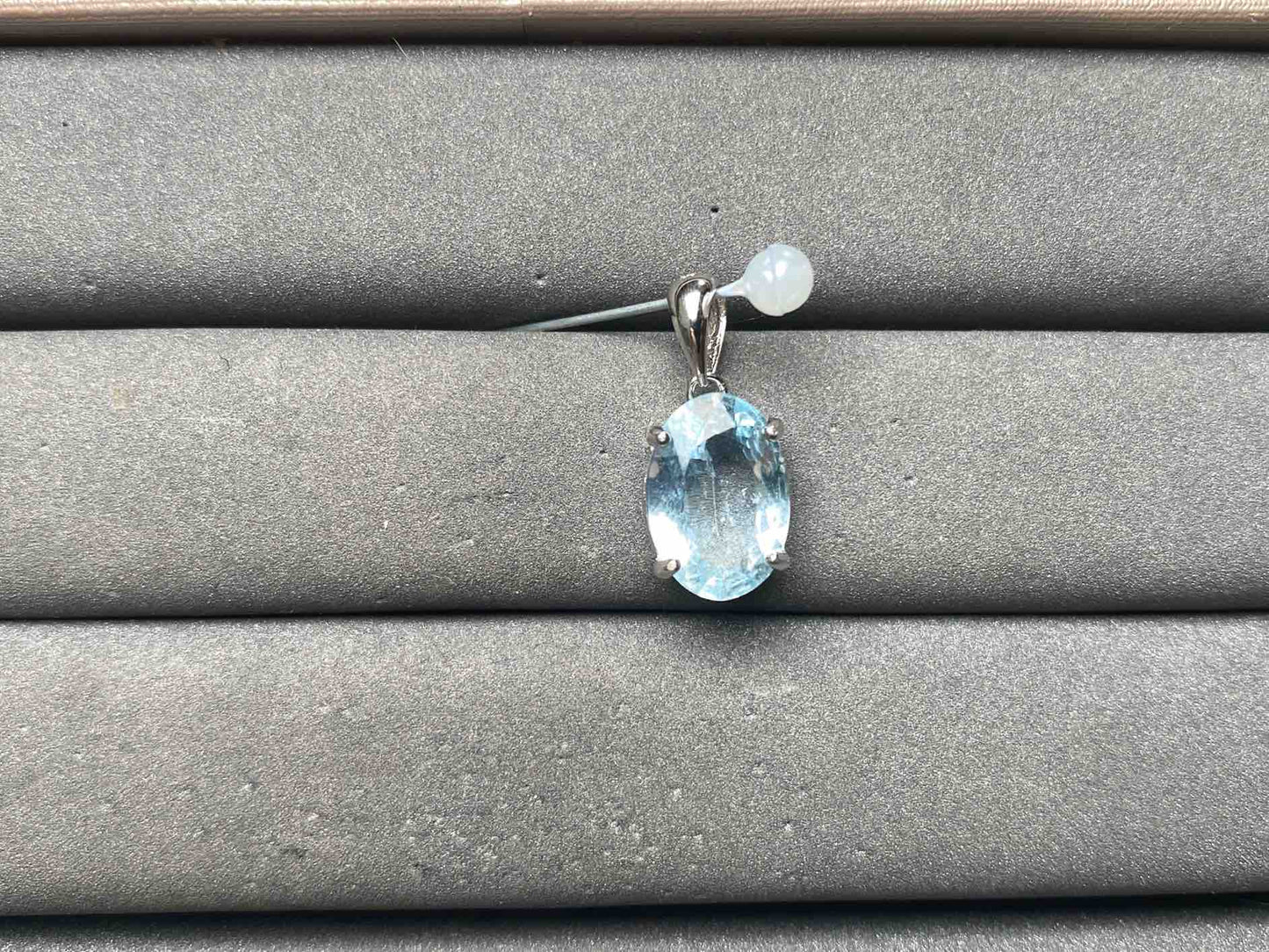 A15265 Aquamarine Pendant