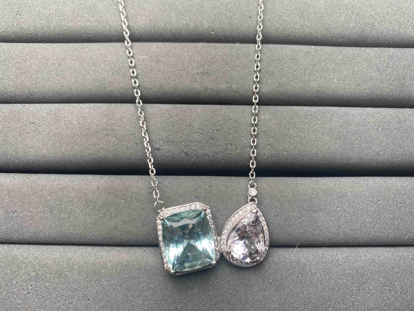 A15306 Aquamarine Necklace
