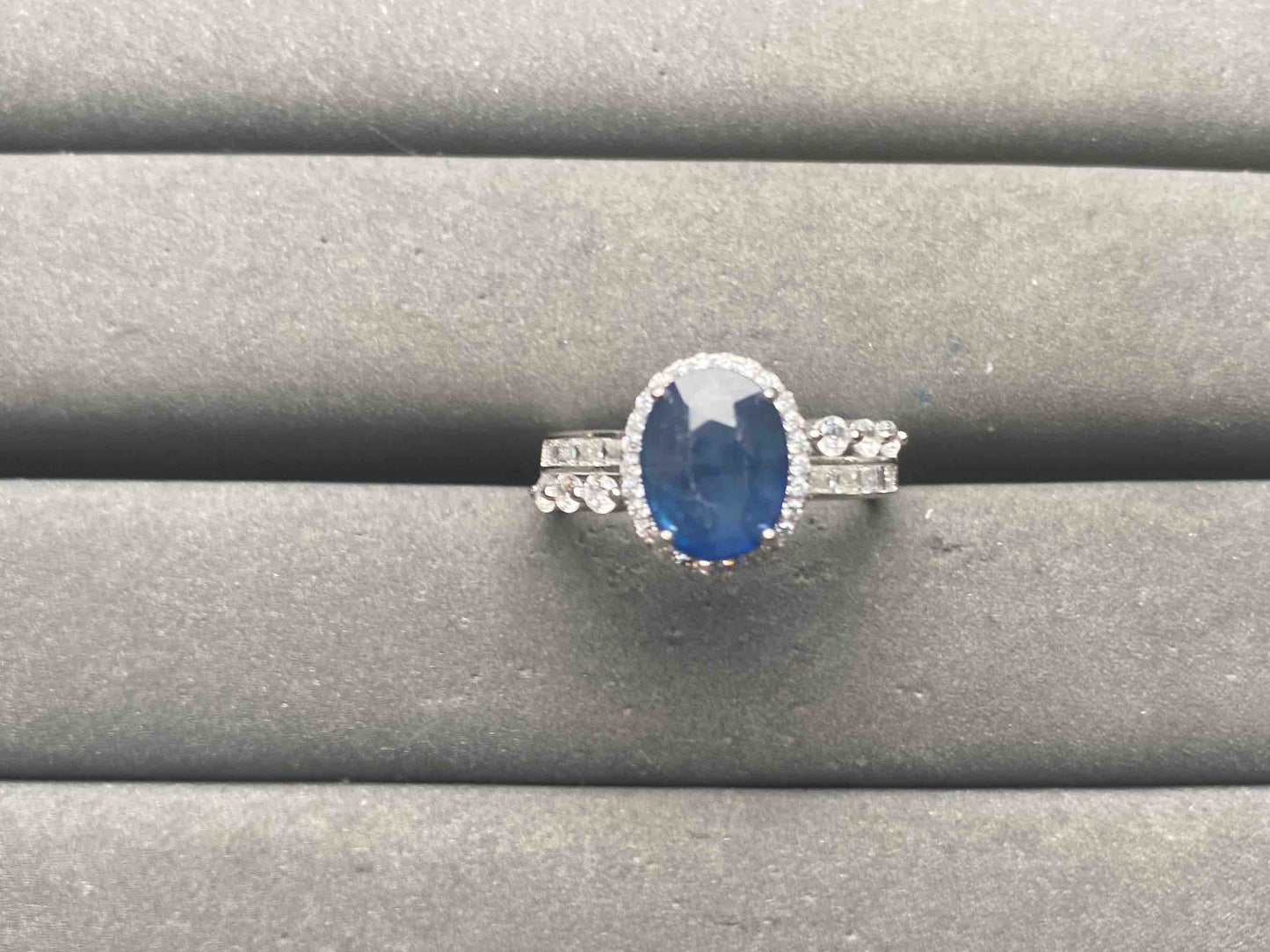 A15329 Sapphire Ring