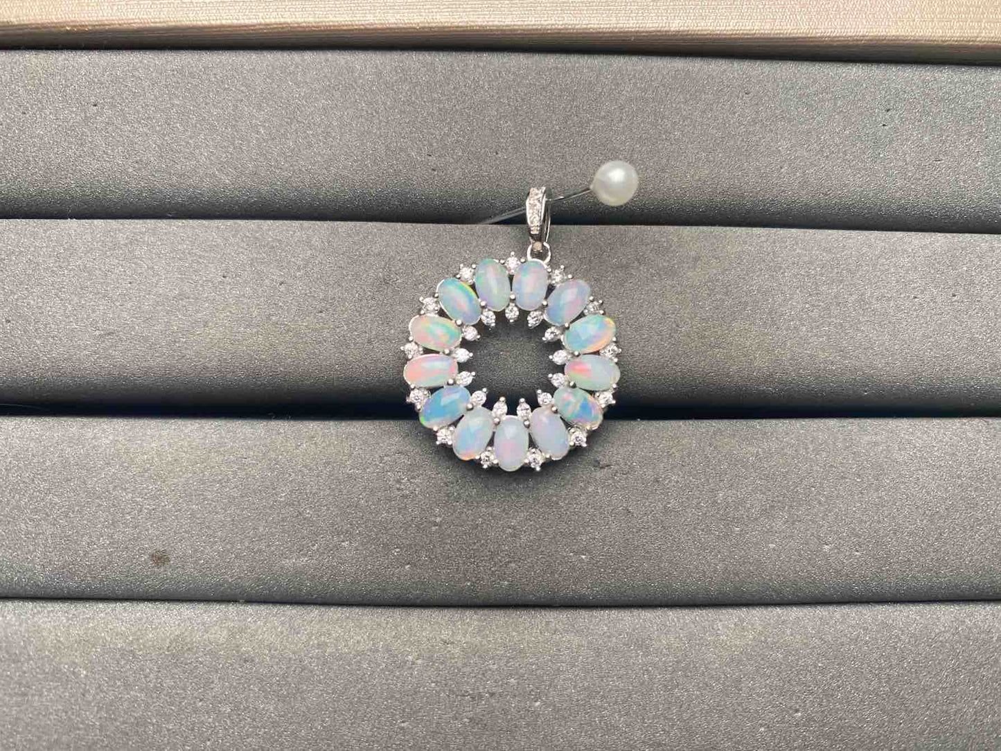 A15389 Opal Pendant