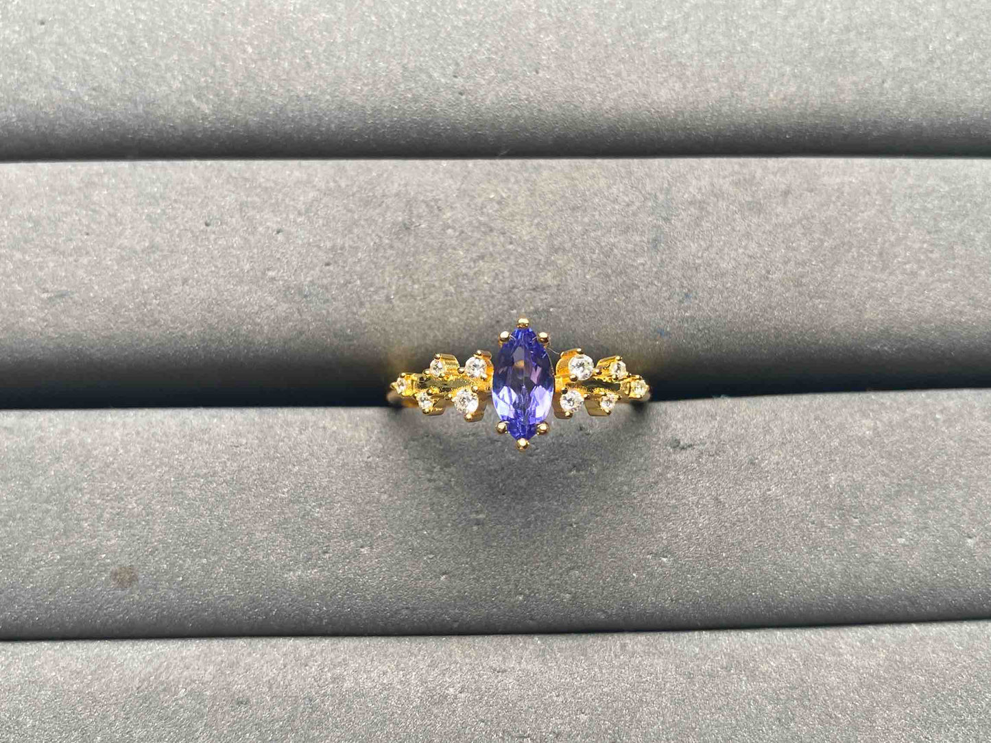 A15500 Tanzanite Ring