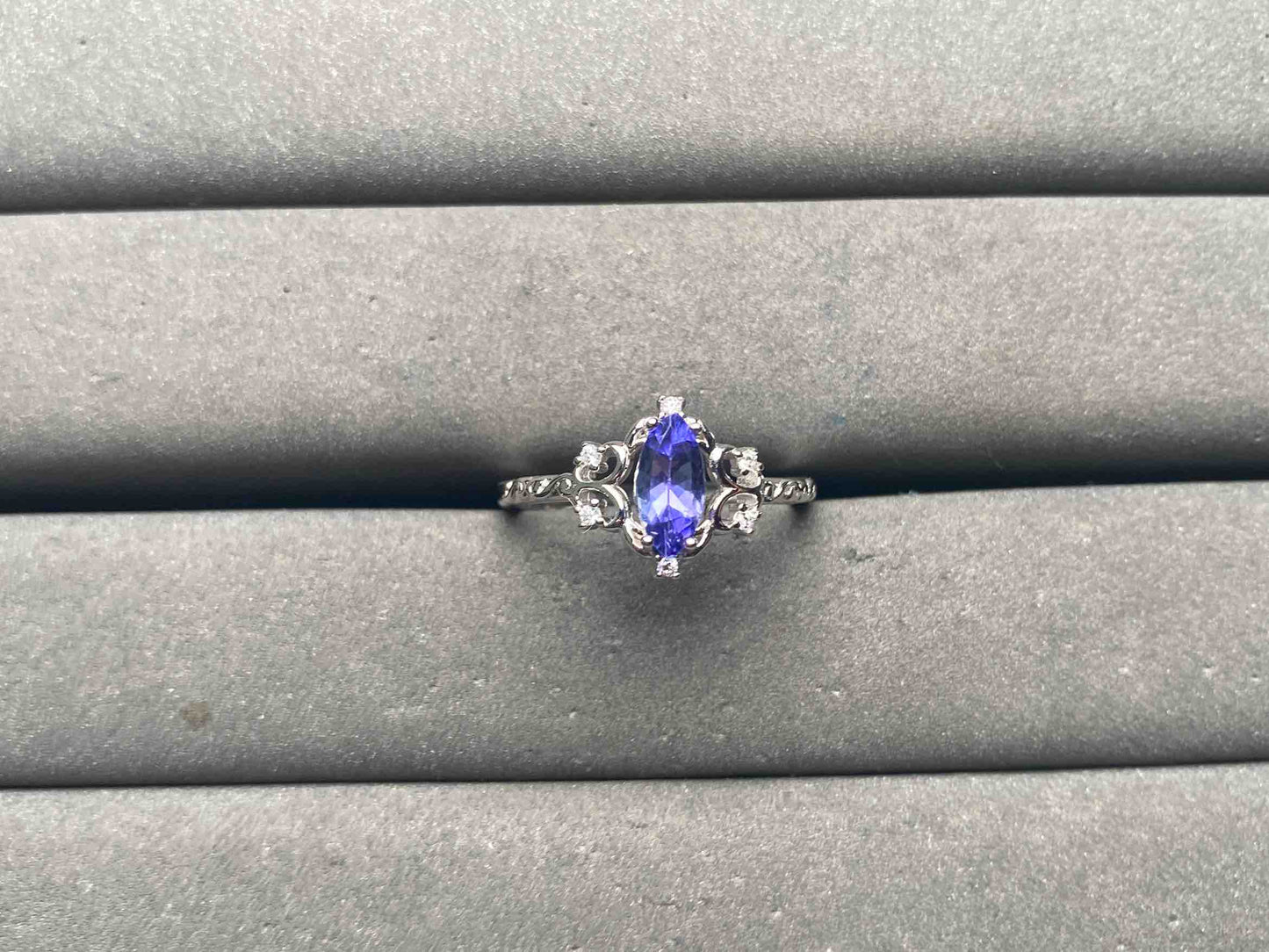 A15506 Tanzanite Ring