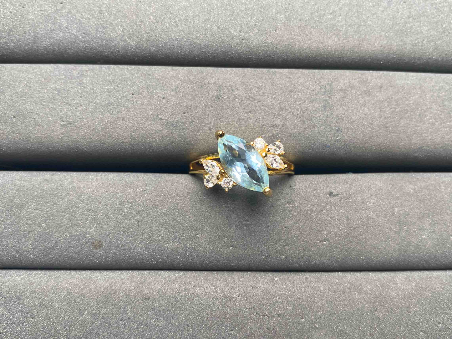 A15515 Aquamarine Ring