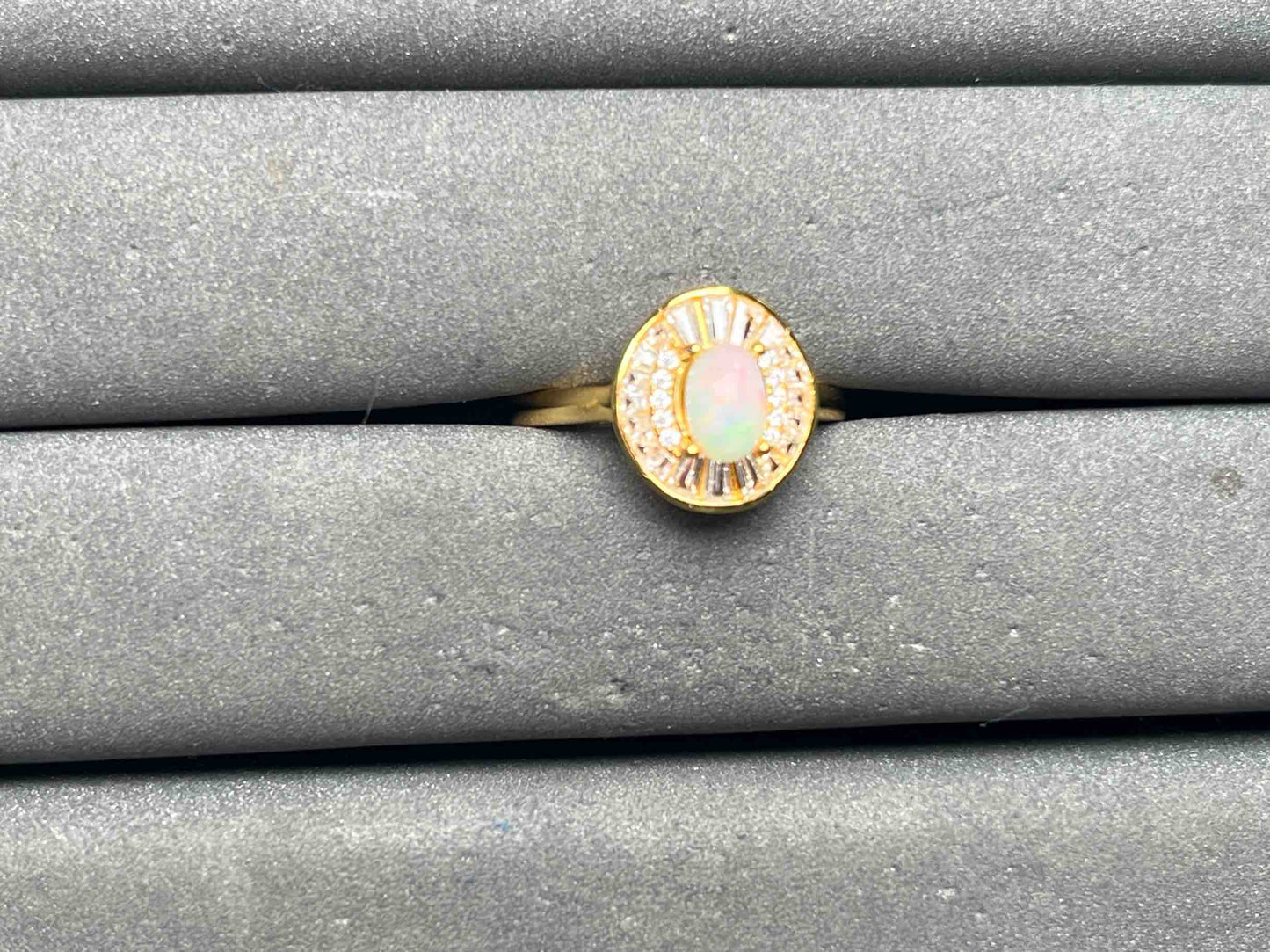 A15573 Opal Ring