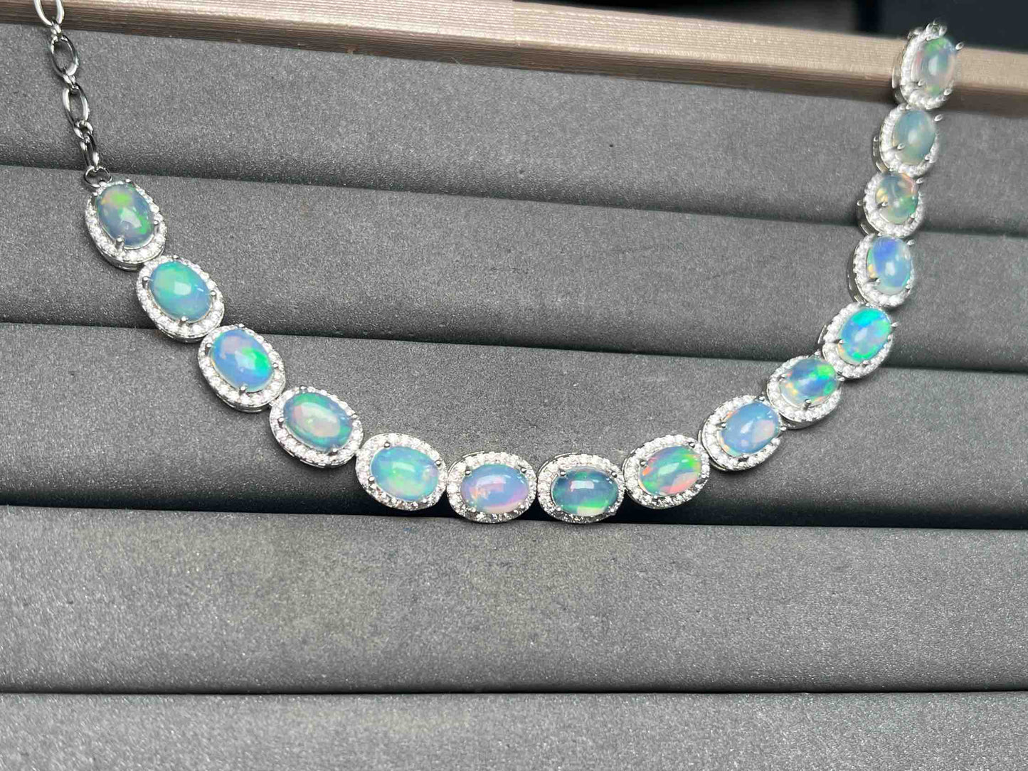 A15577 Opal Bracelet