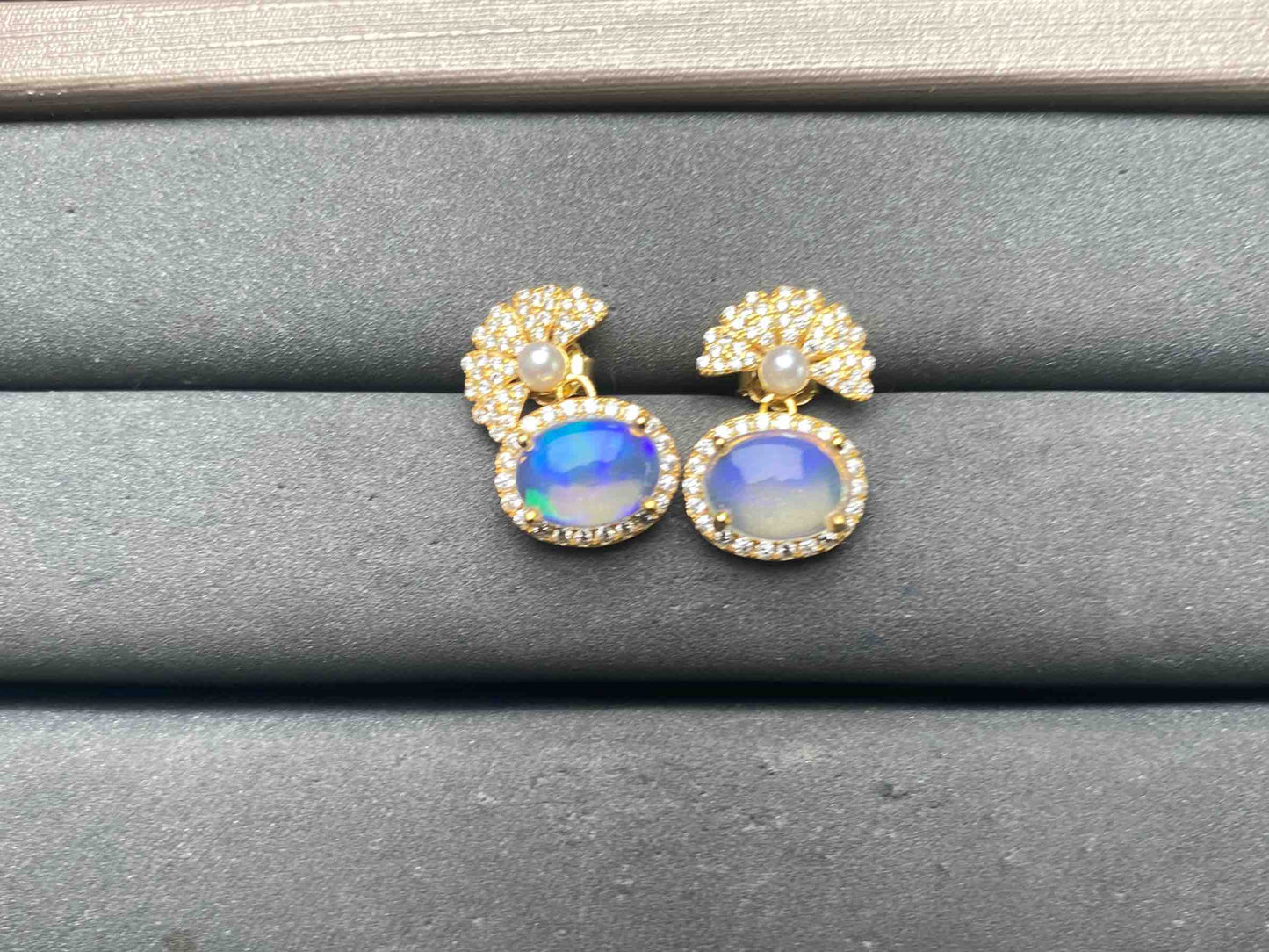 A15615 Opal Earrings