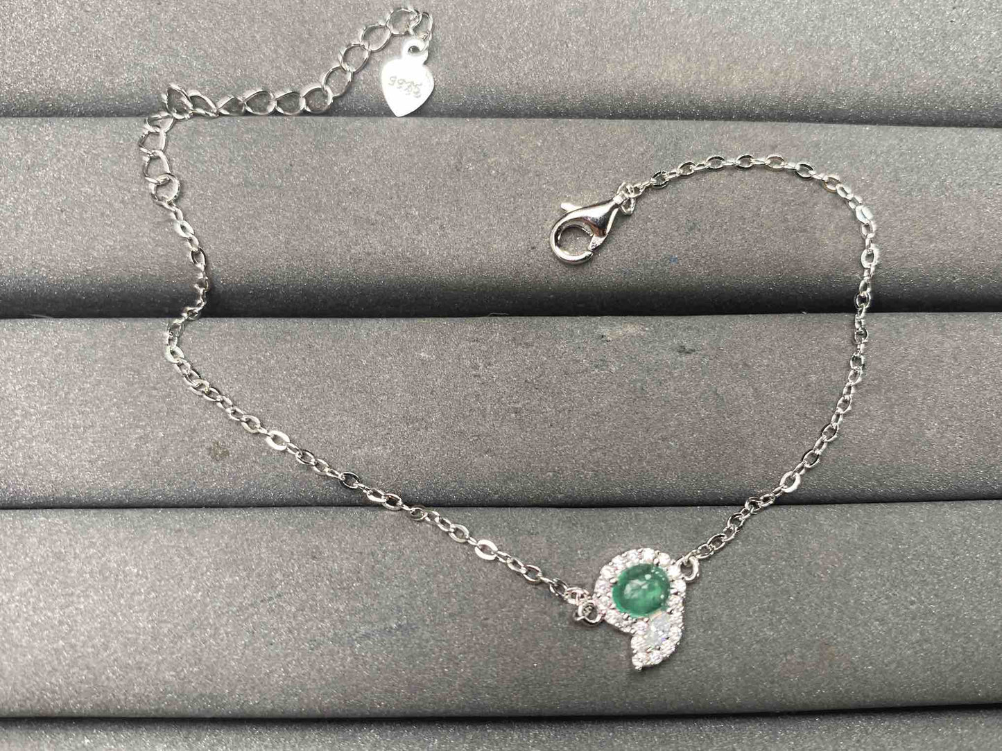 A15638 Emerald Bracelet