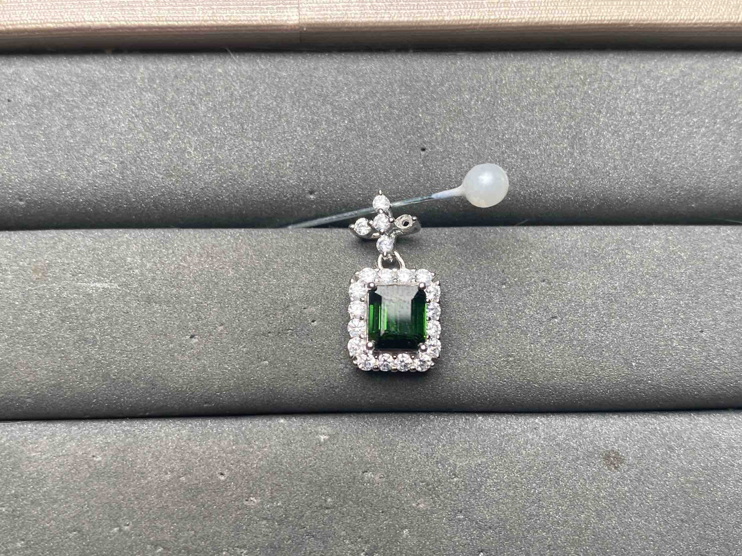 A15873 Tourmaline Pendant