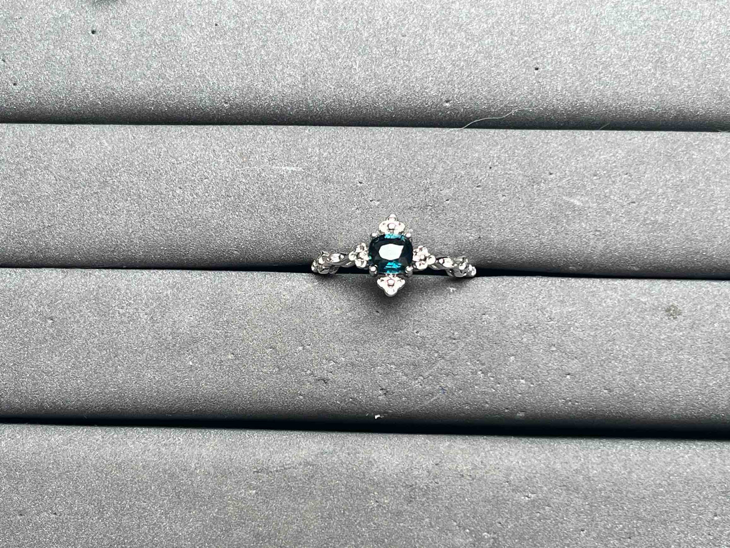 A15929 Sapphire Ring