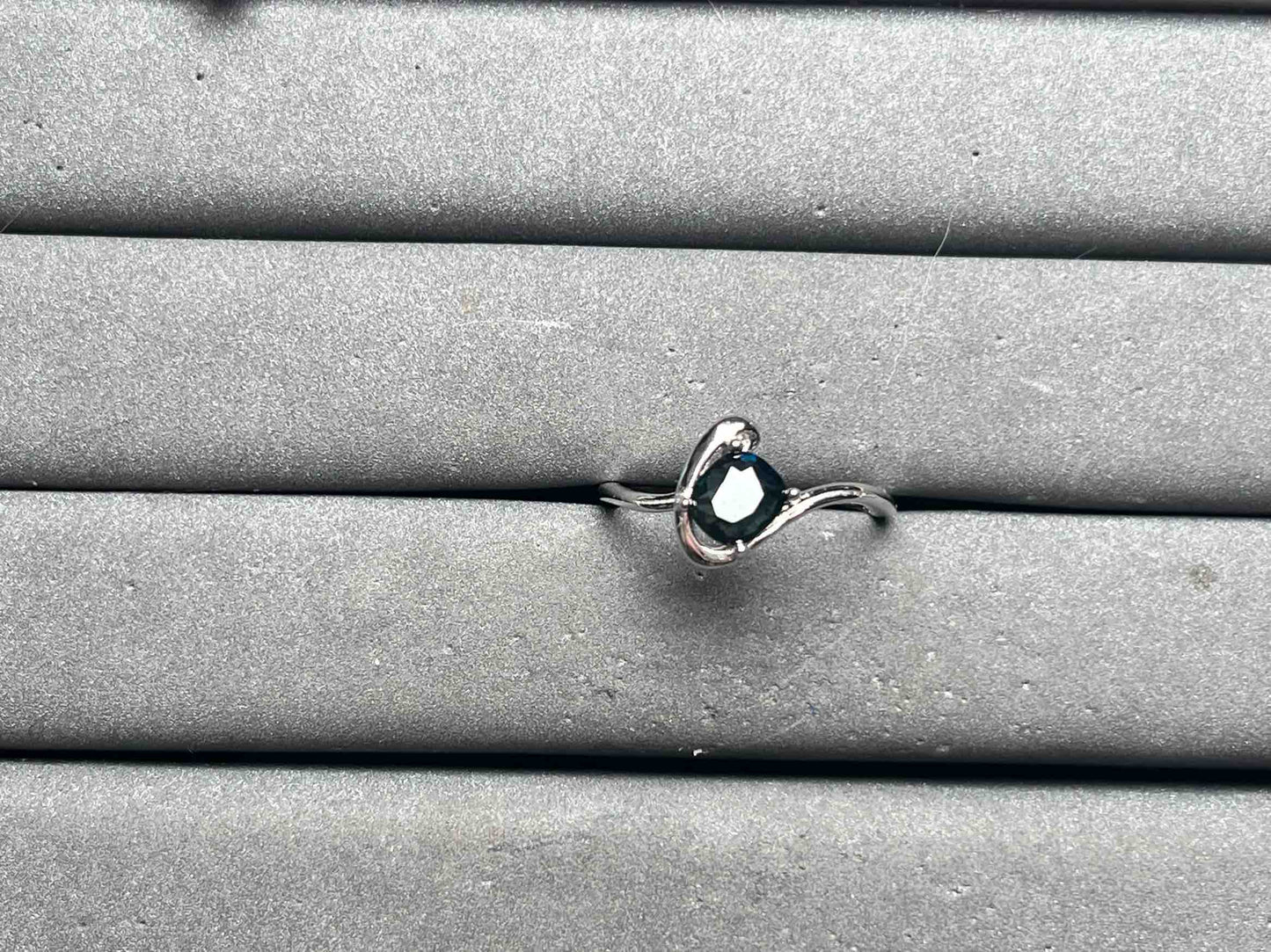 A15931 Sapphire Ring