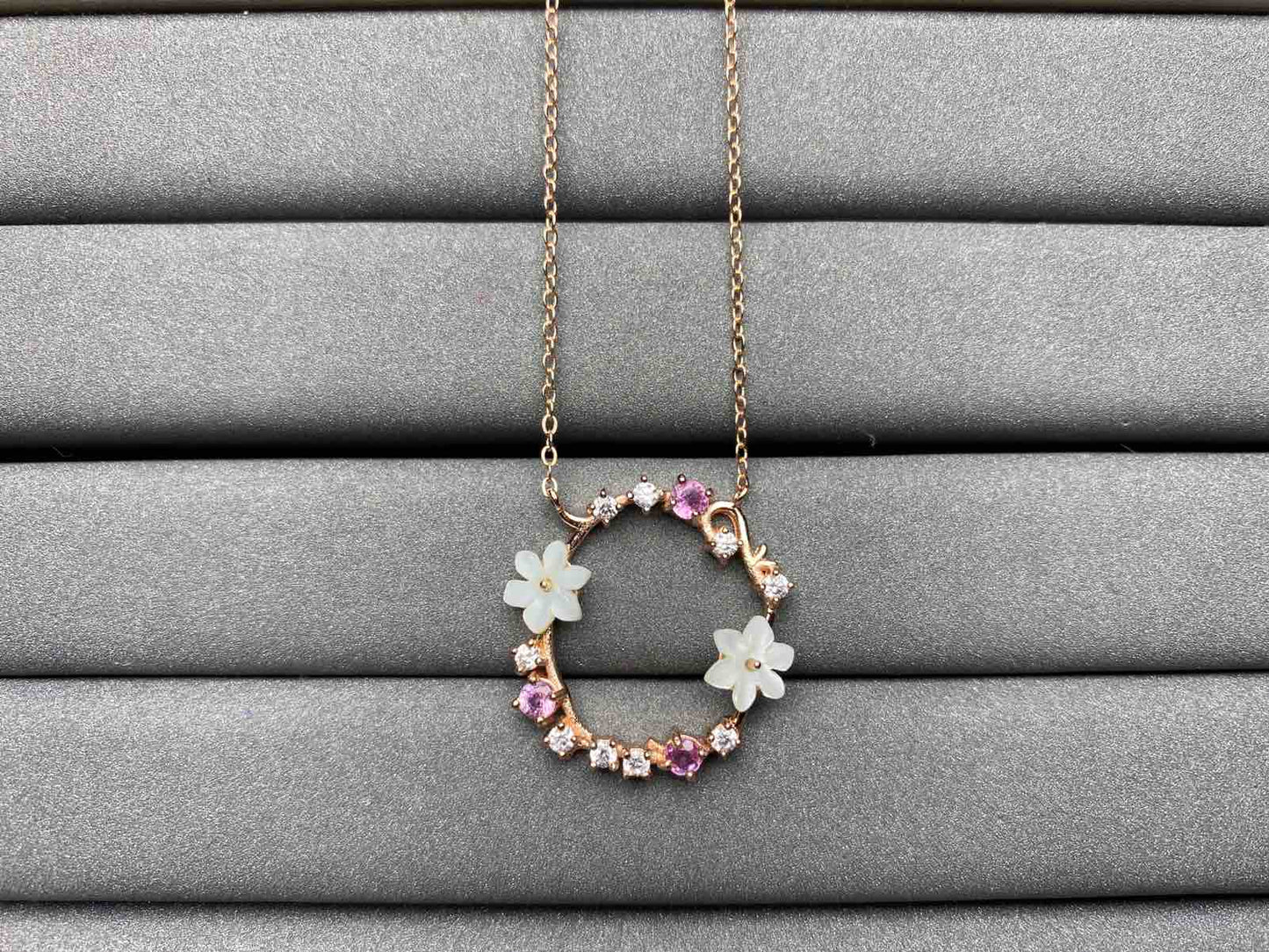 A1660 Pink Sapphire Necklace