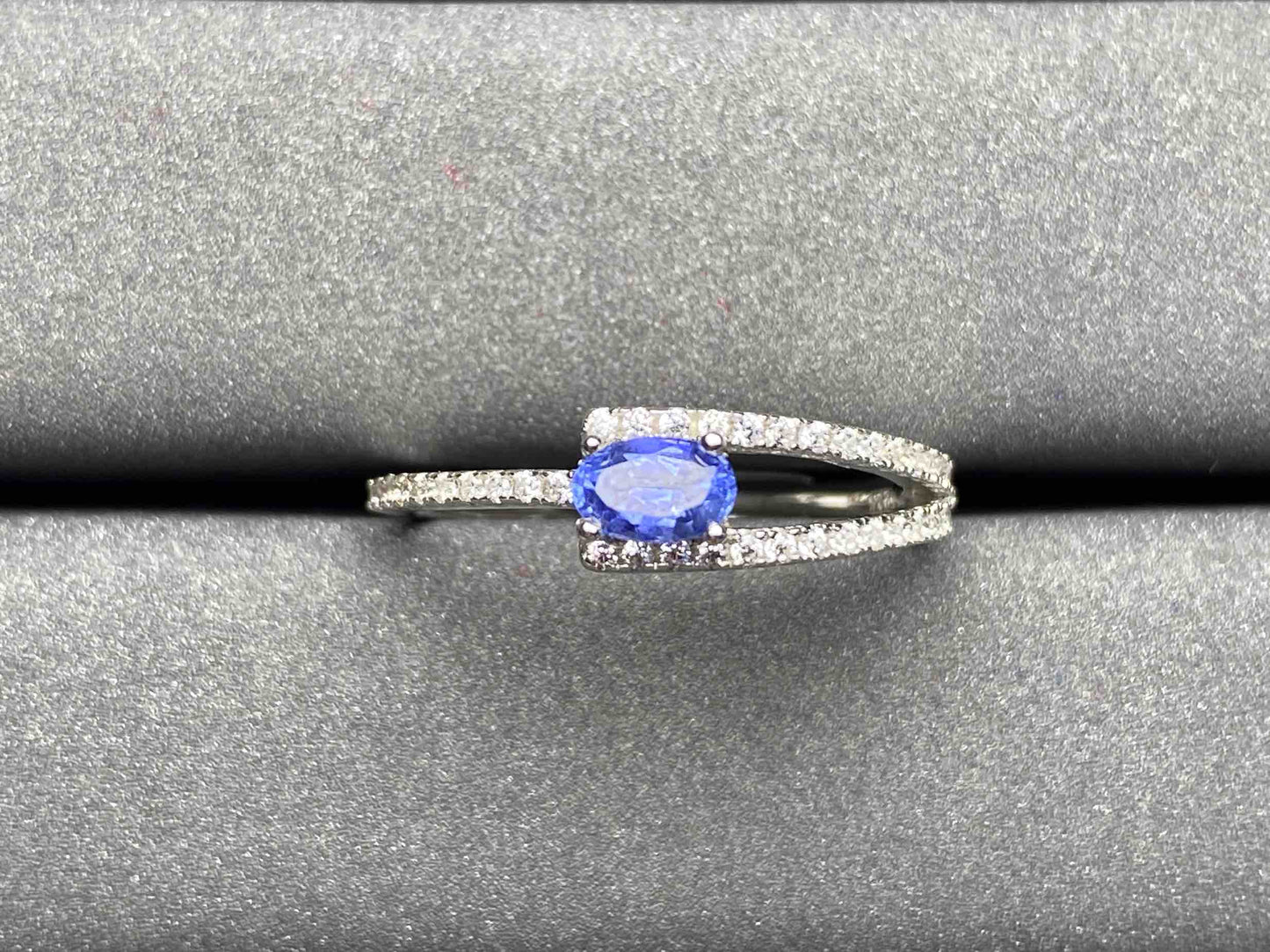 A1709 Cornflower Sapphire Ring