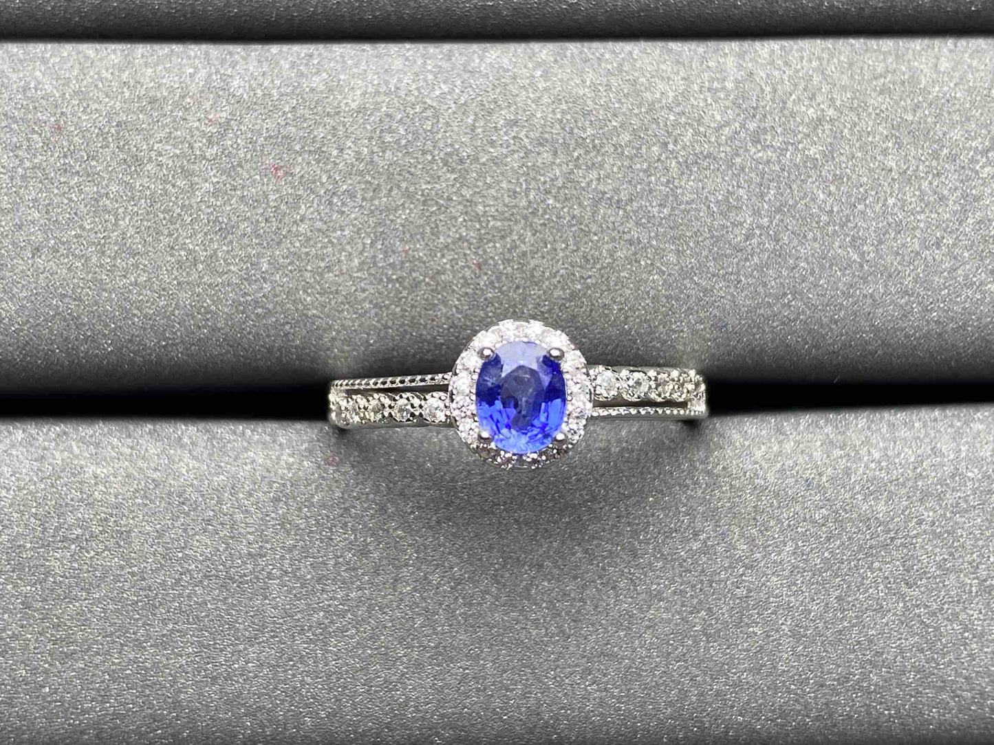 A1743 Cornflower Sapphire Ring
