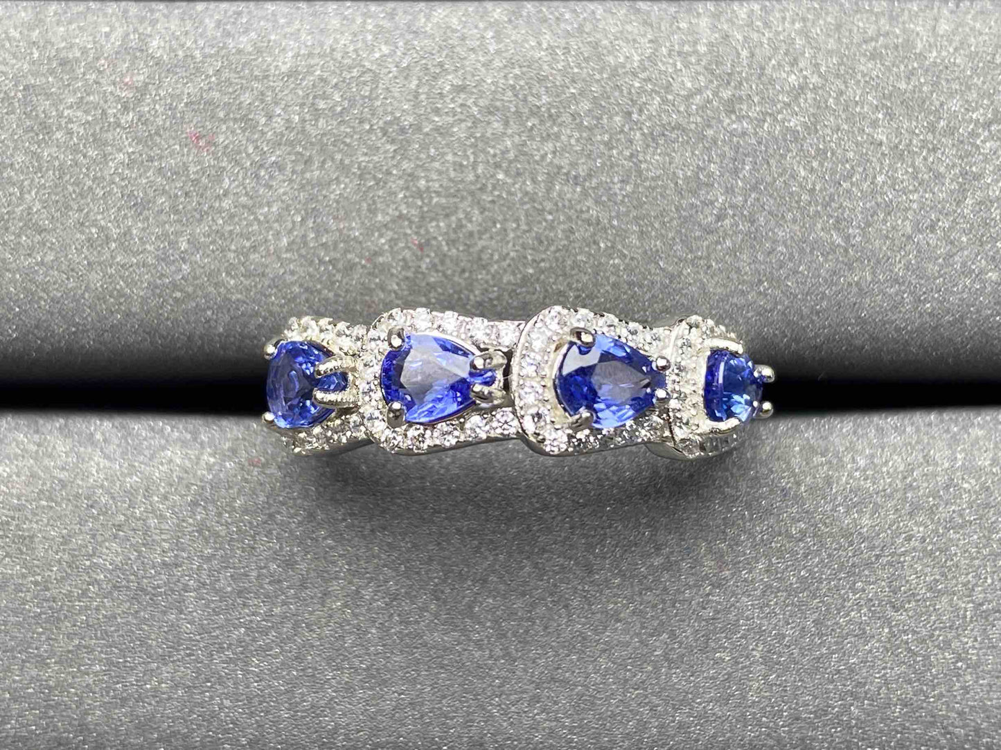 A1746 Cornflower Sapphire Ring