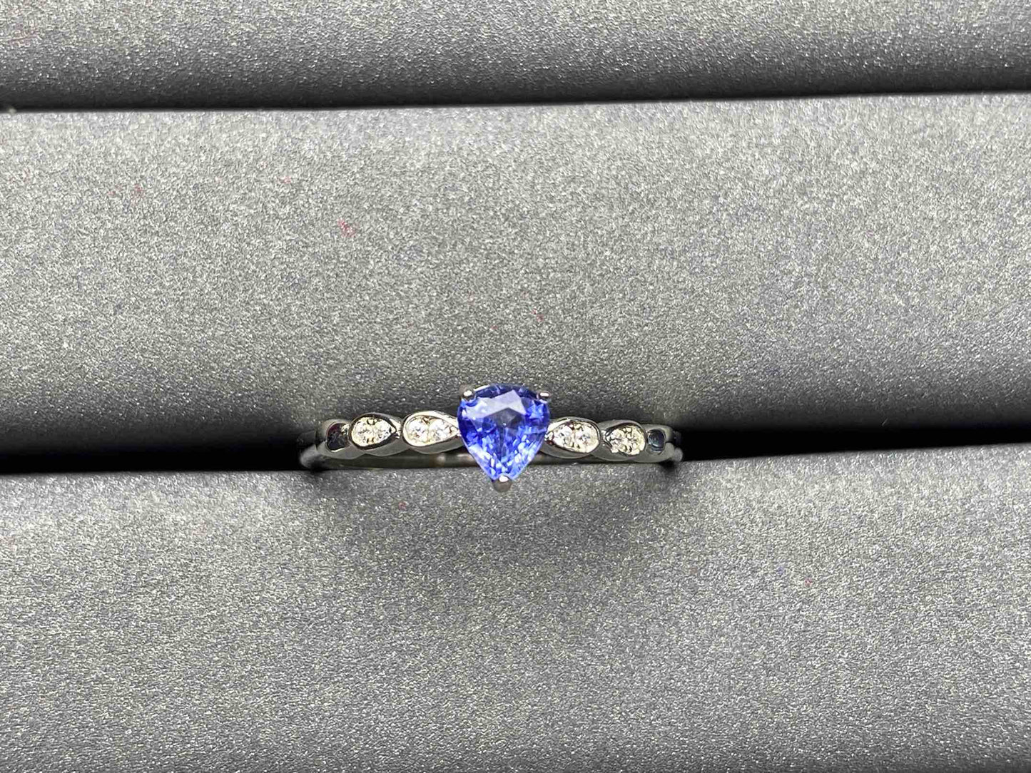 A1755 Cornflower Sapphire Ring