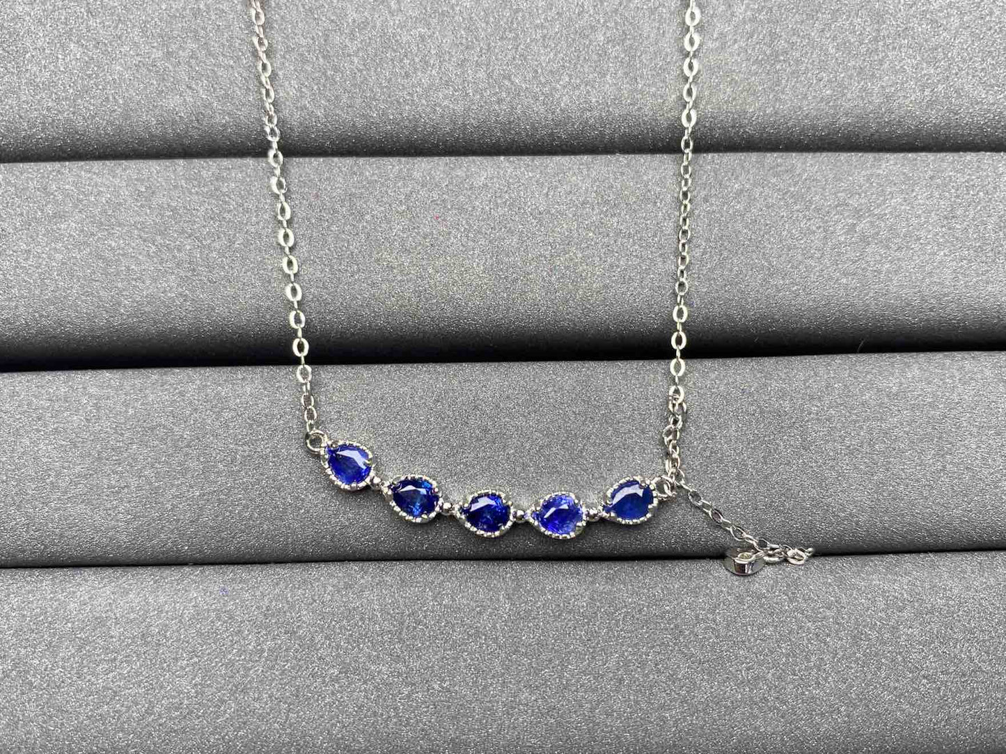 A1778 Cornflower Sapphire Necklace