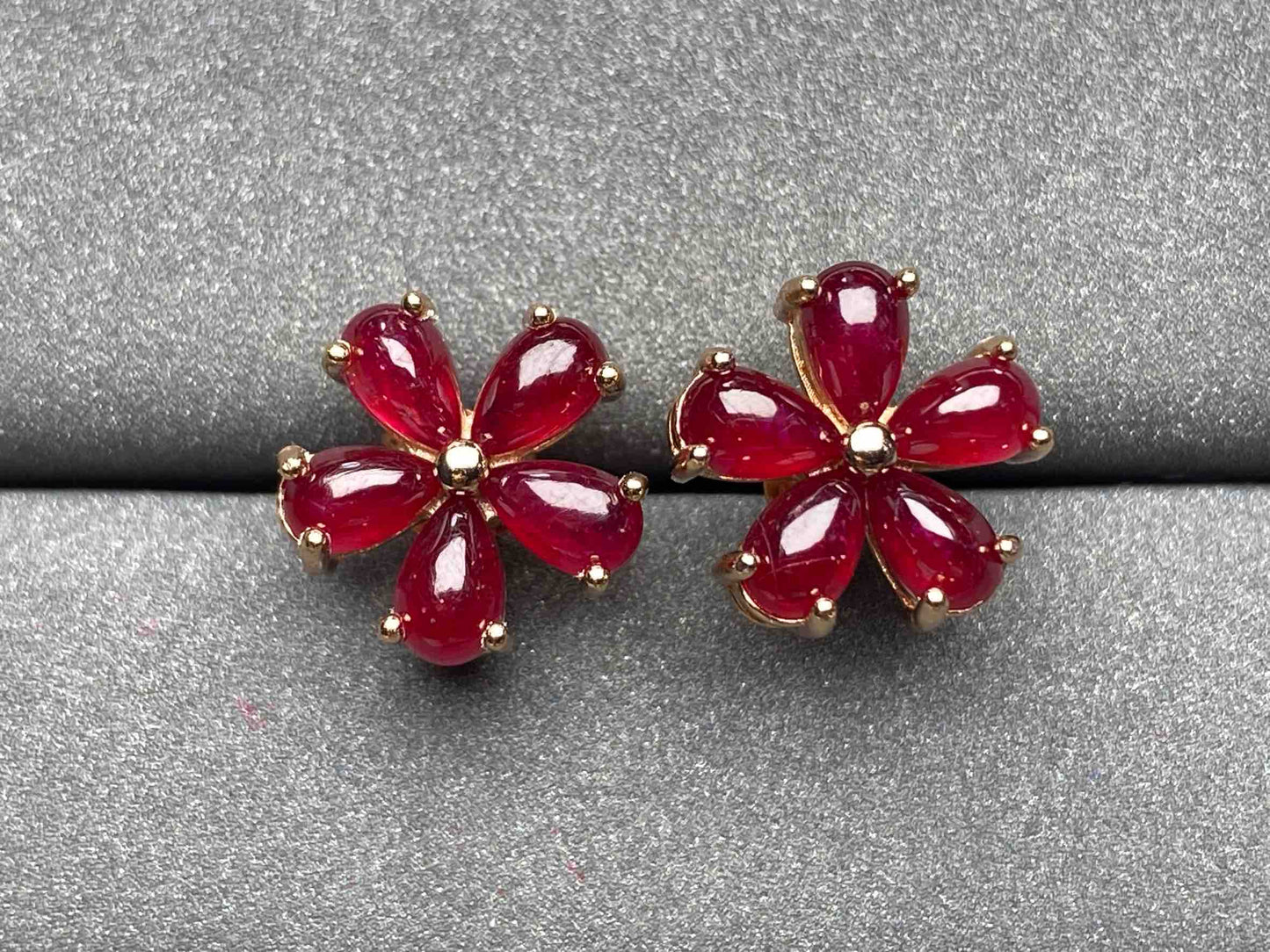 A1832 Ruby Earrings