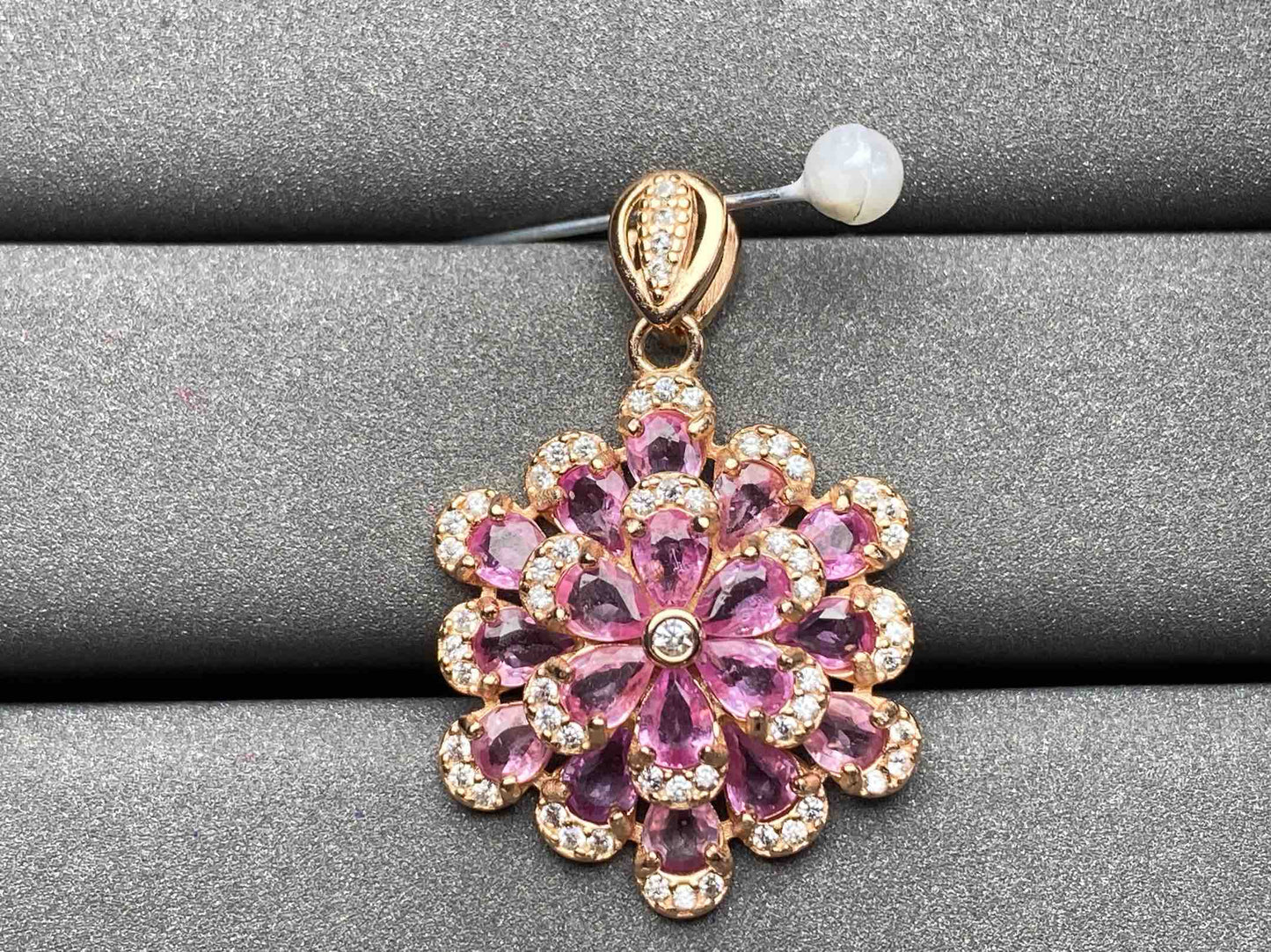A1851 Pink Sapphire Pendant