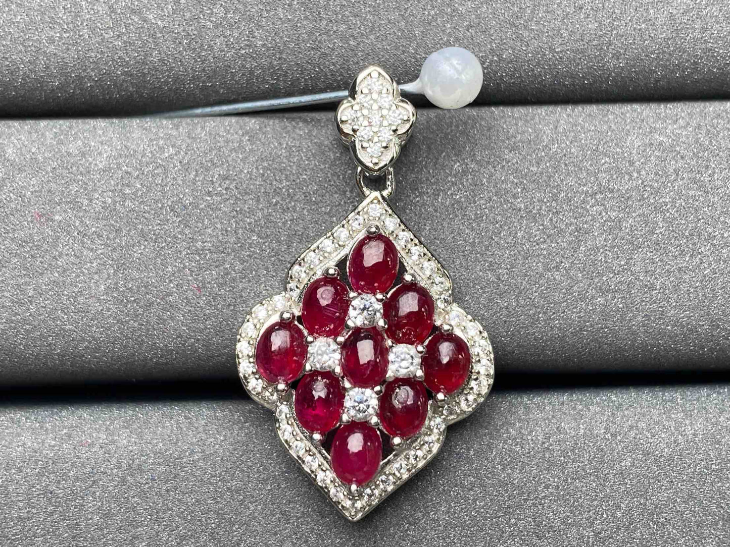 A1876 Ruby Pendant