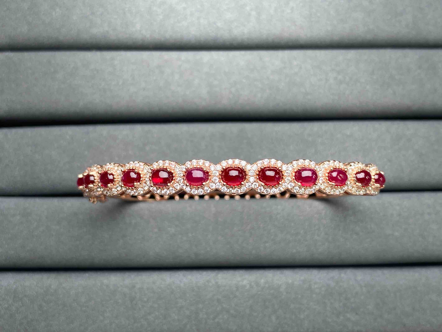 A1885 Ruby Bangle