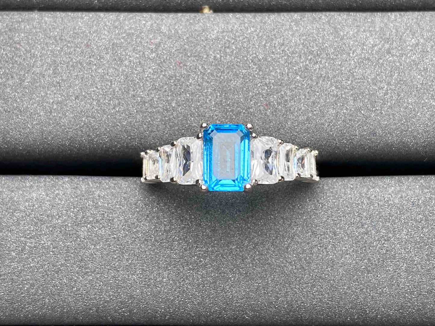 A1893 Topaz Ring