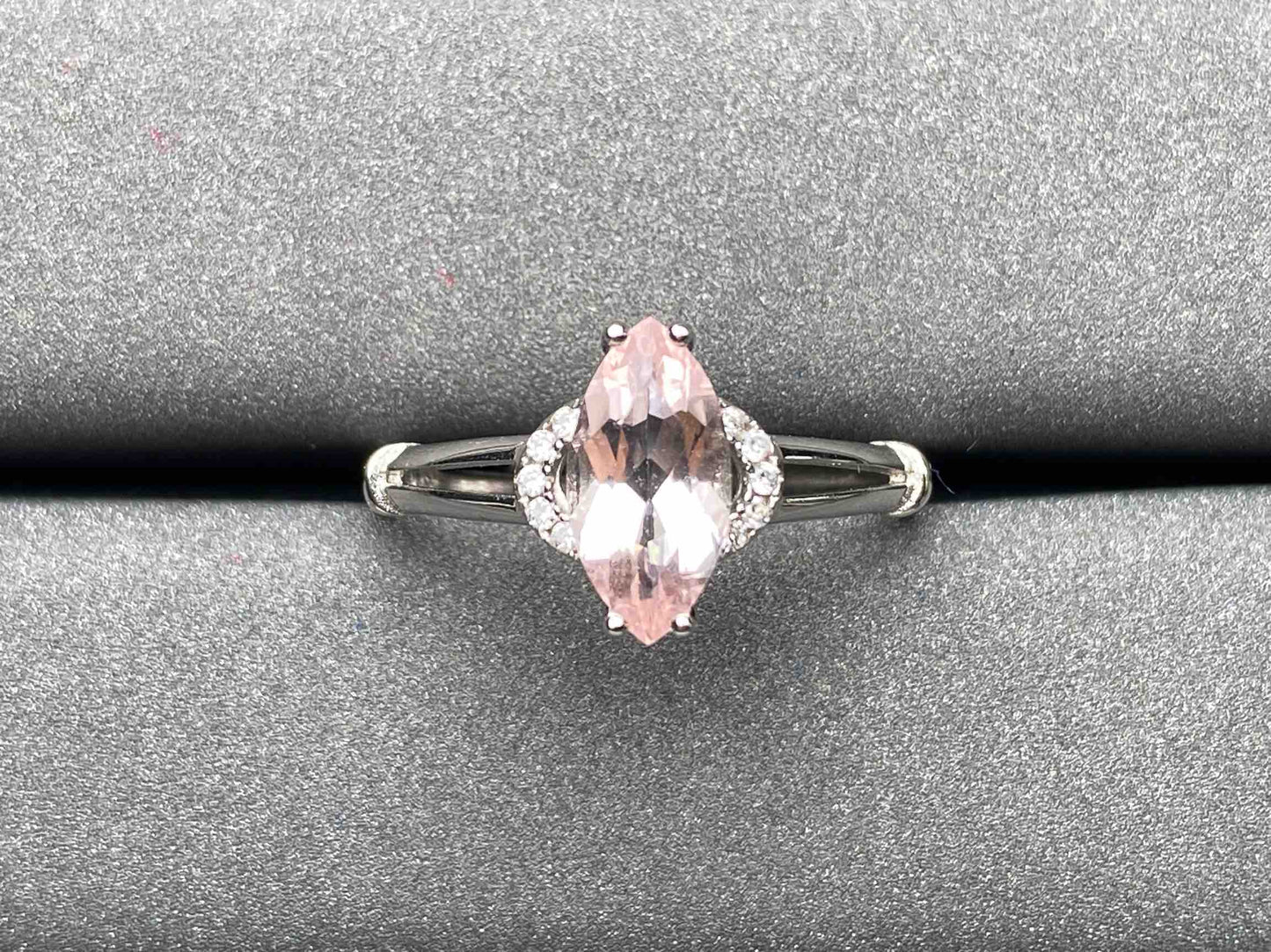 A1900 Morganite Ring