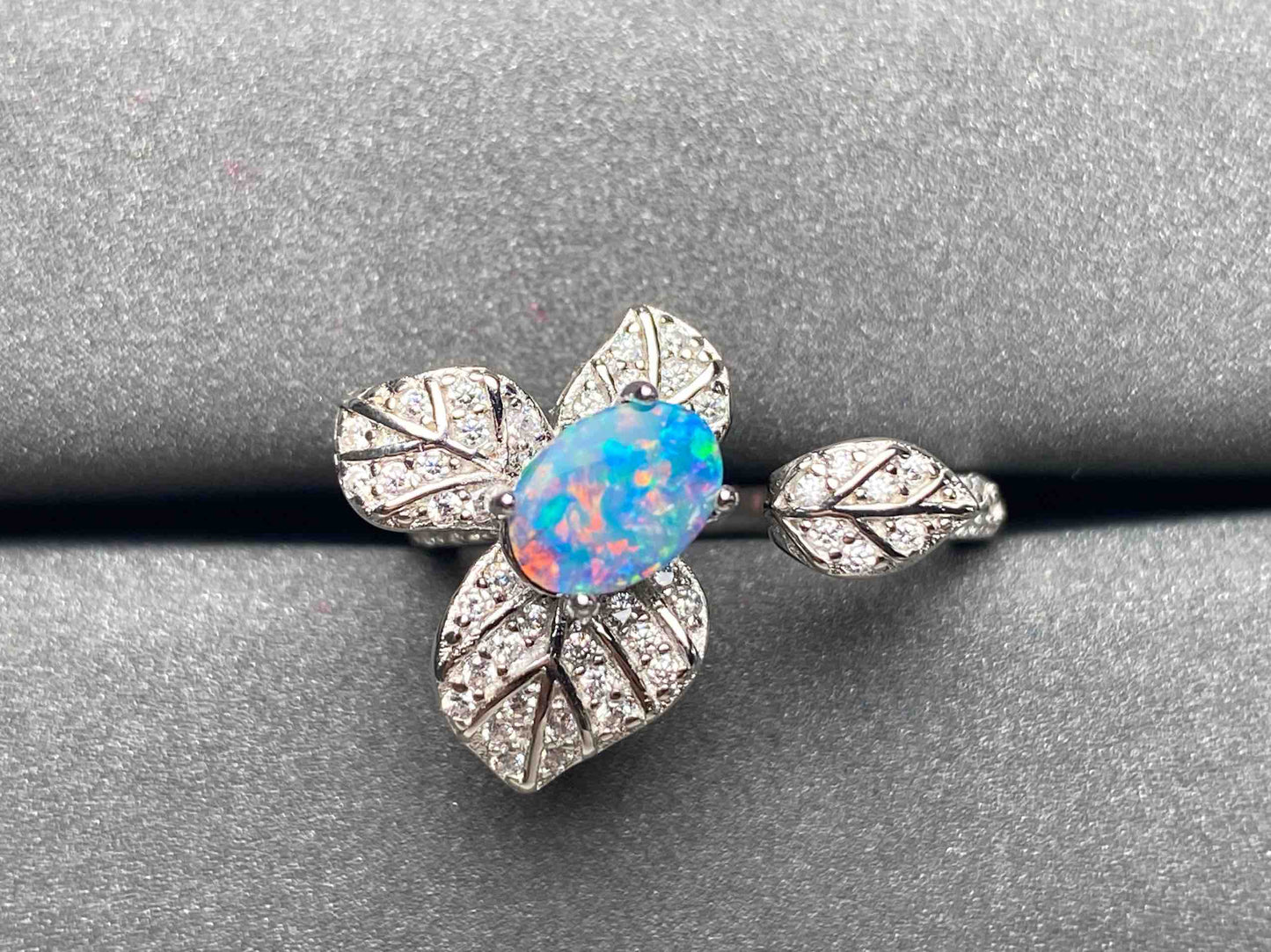 A1913 Opal Ring