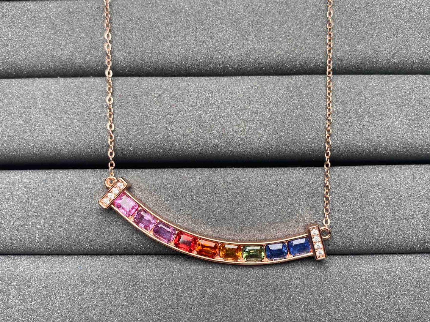 A1927 Colorful Sapphire Necklace