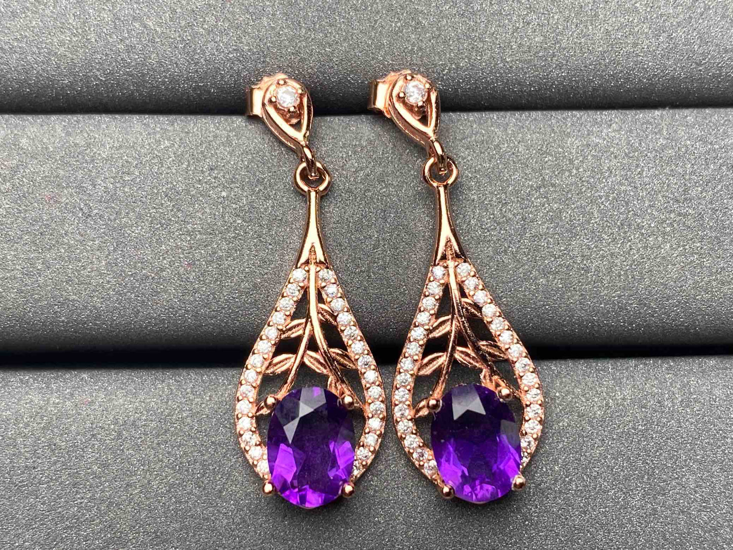 A2048 Amethyst Earrings
